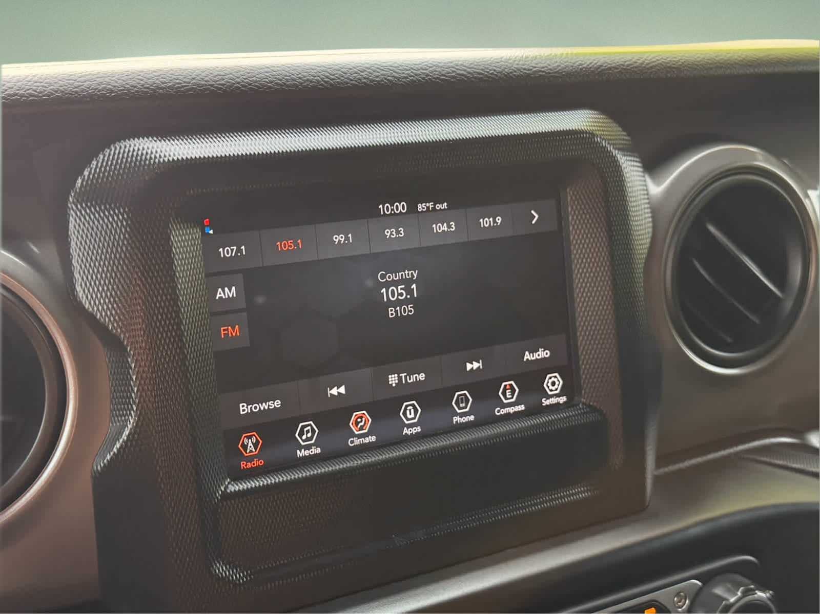 2023 Jeep Wrangler Willys