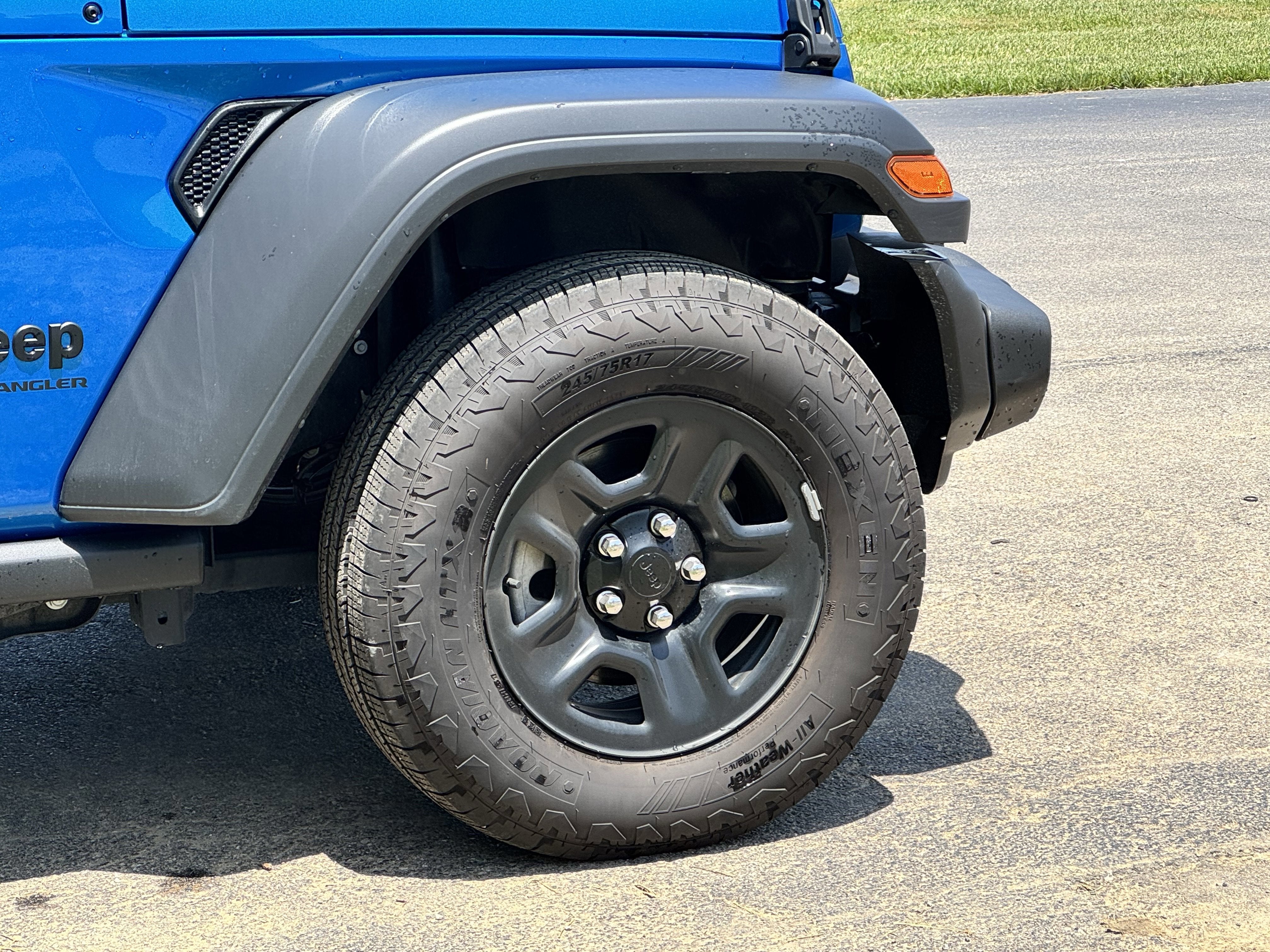 2024 Jeep Wrangler Sport