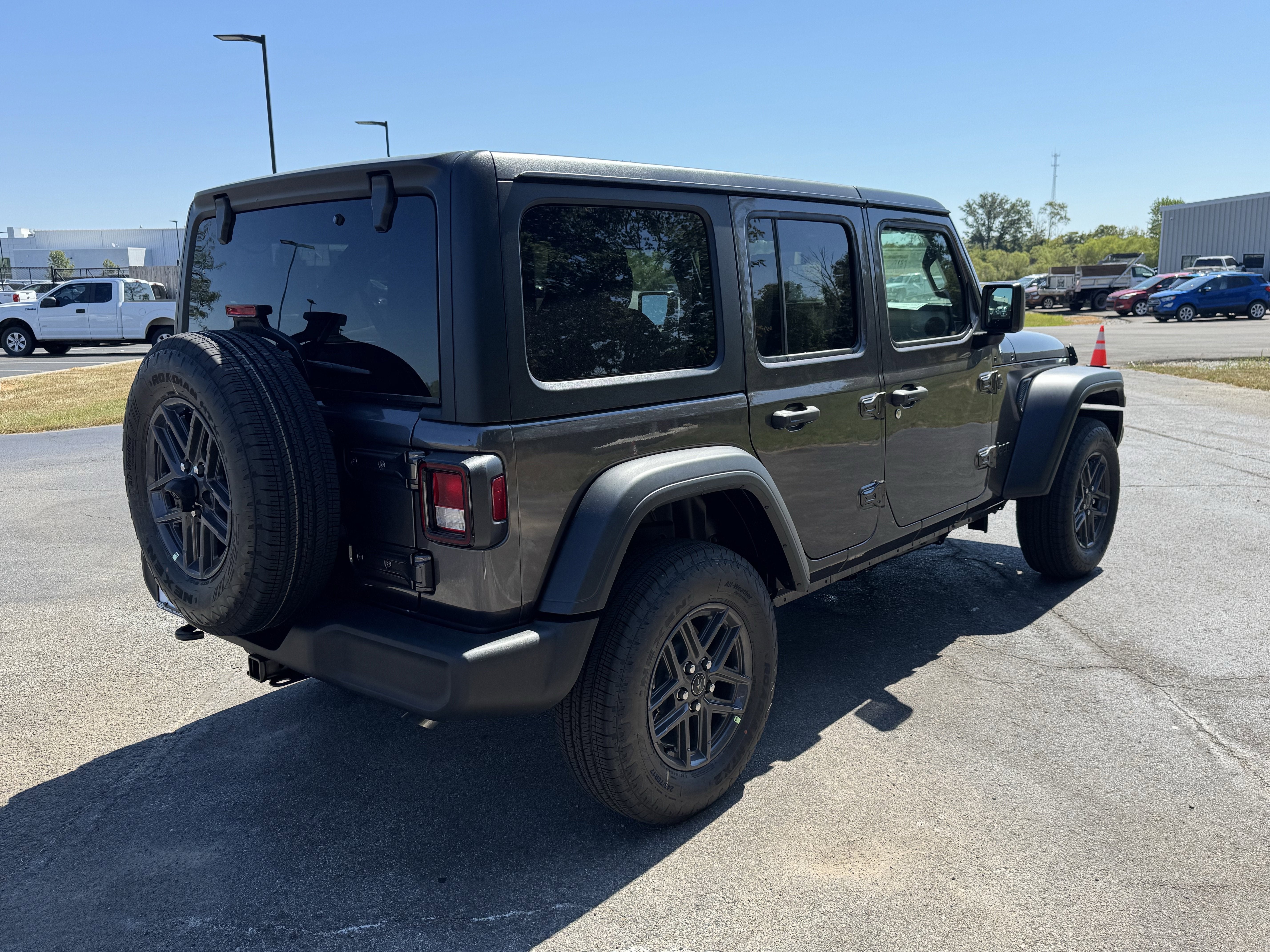 2025 Jeep Wrangler Sport S