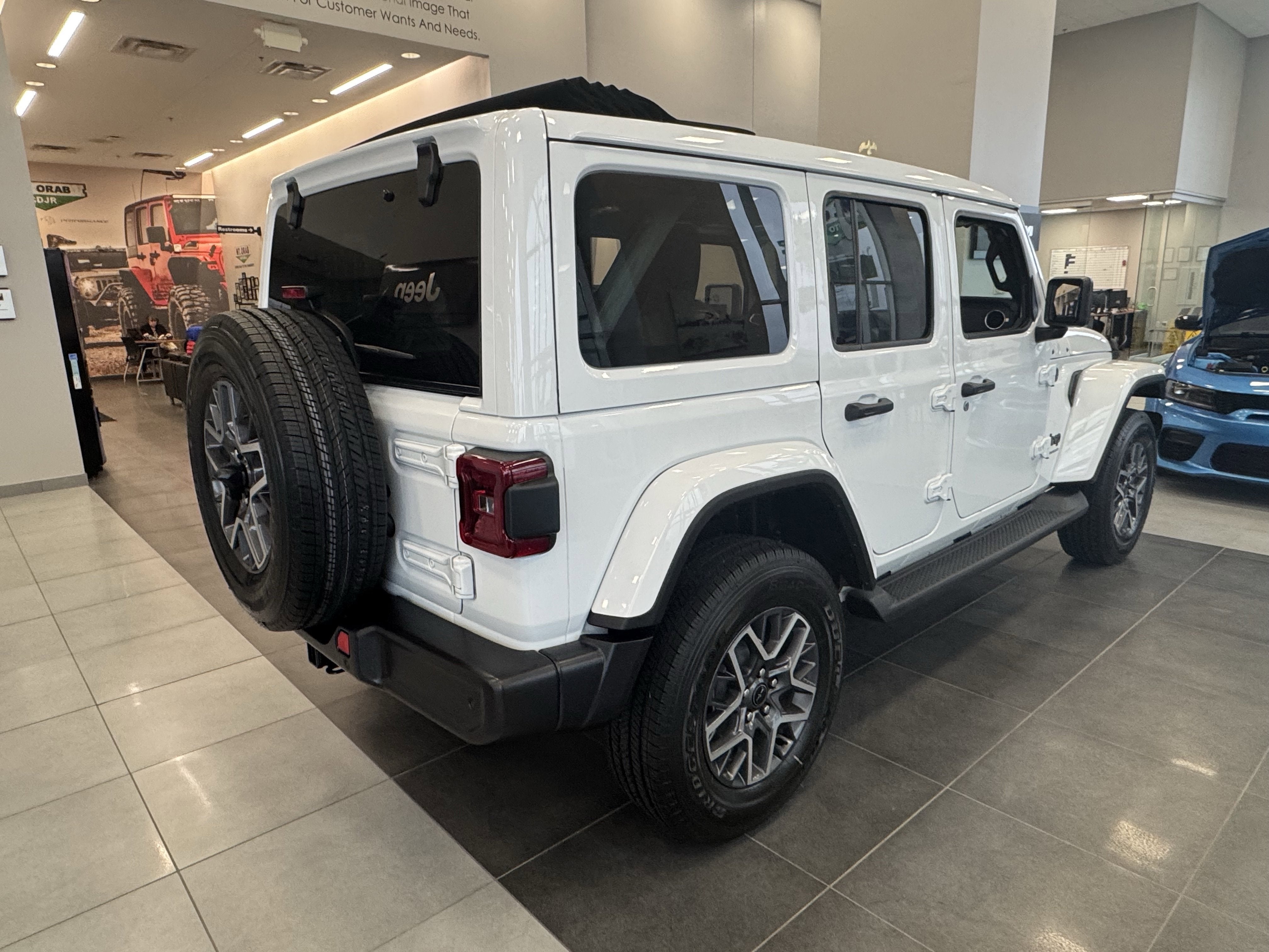 2025 Jeep Wrangler Sahara