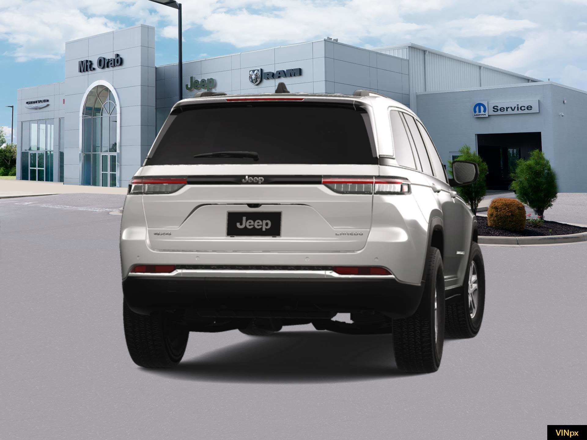 2025 Jeep Grand Cherokee Laredo