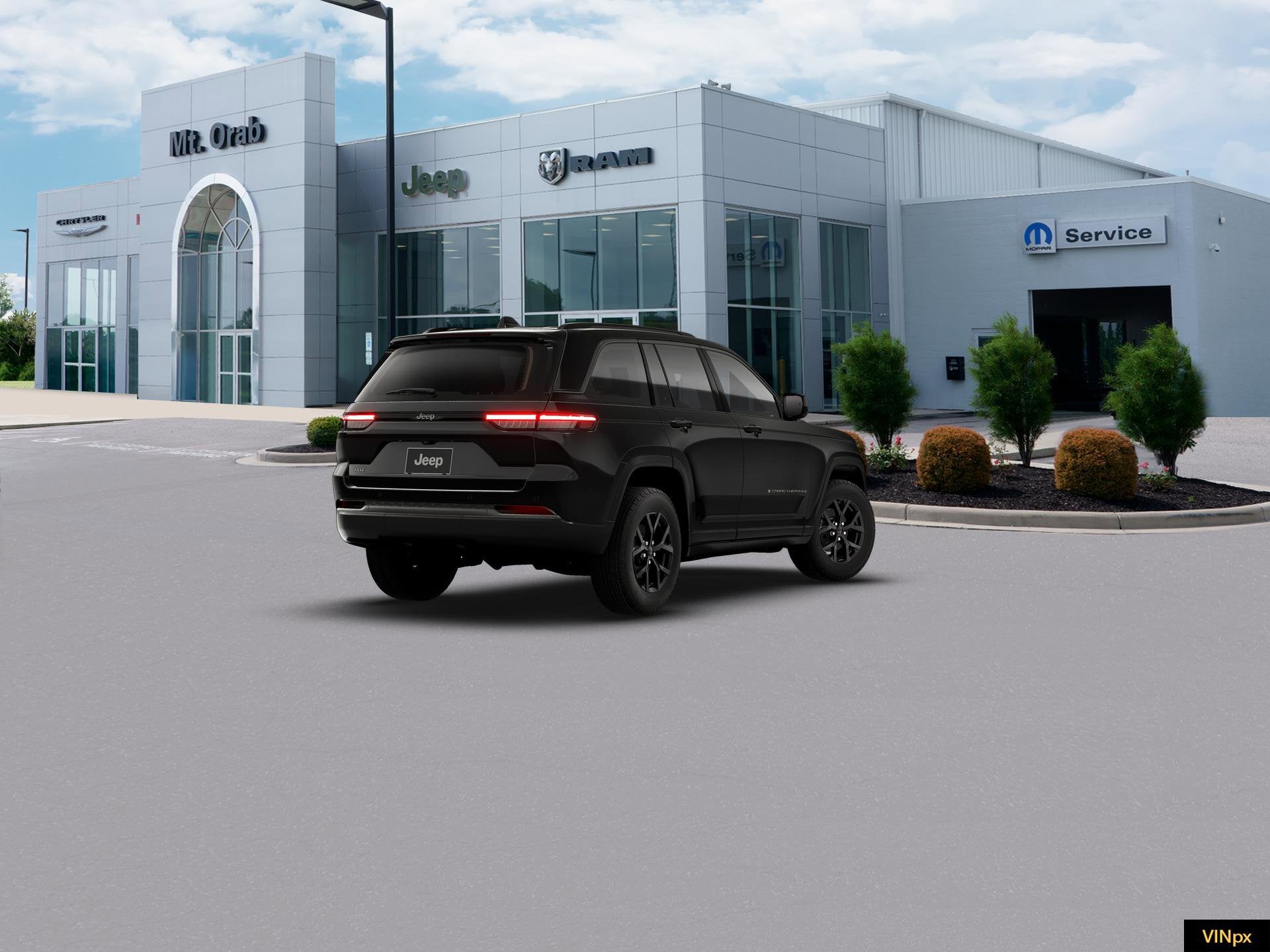 2026 Jeep Grand Cherokee Laredo Altitude