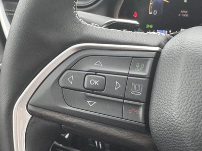 2026 Jeep Grand Cherokee Laredo Altitude