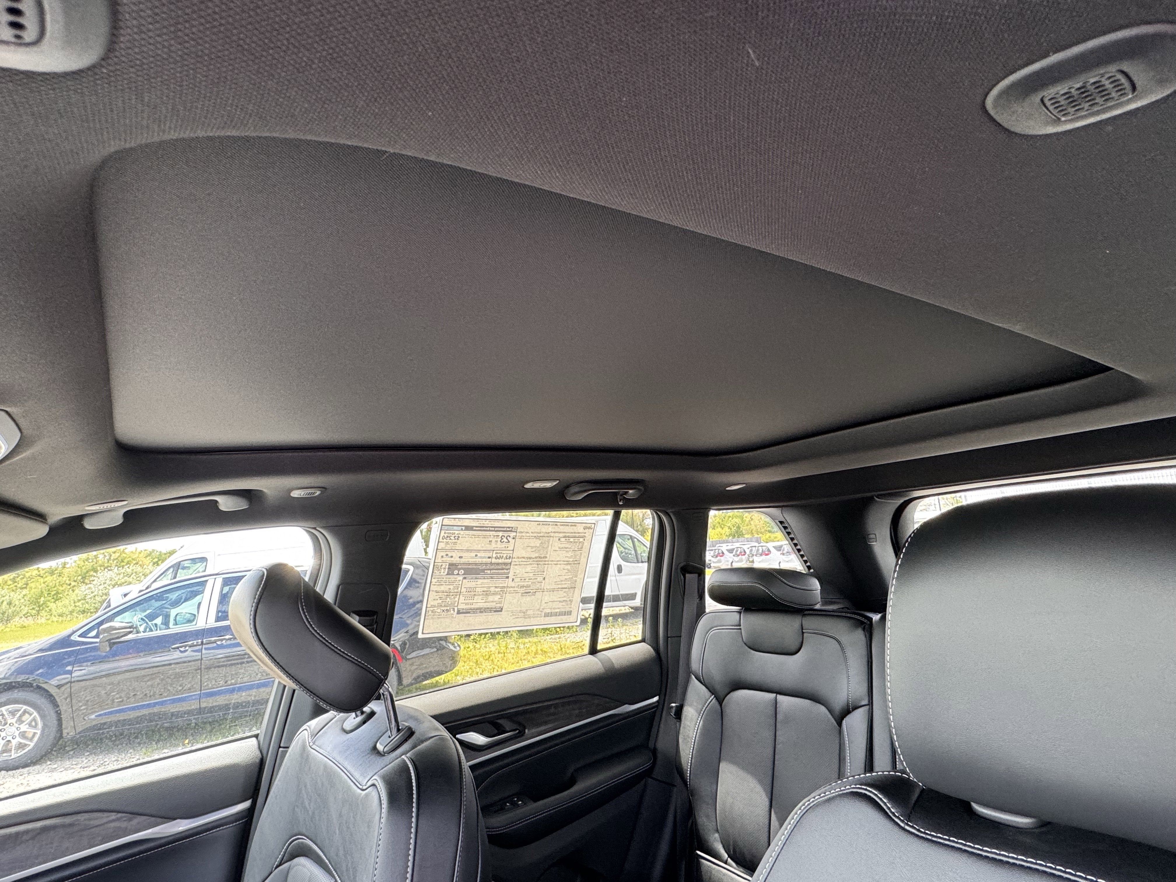 2026 Jeep Grand Cherokee Limited Reserve