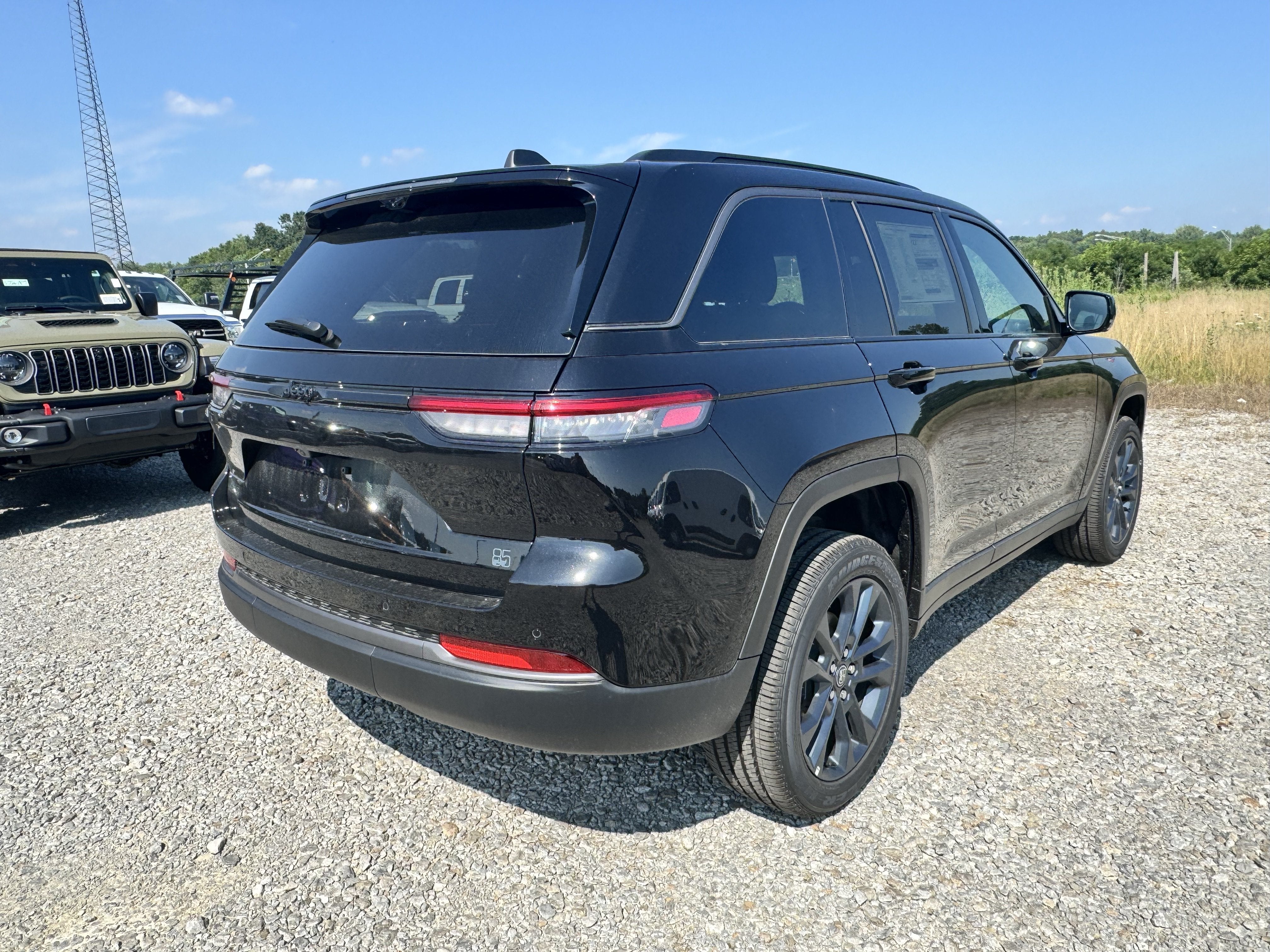 2026 Jeep Grand Cherokee 85th Anniversary Edition