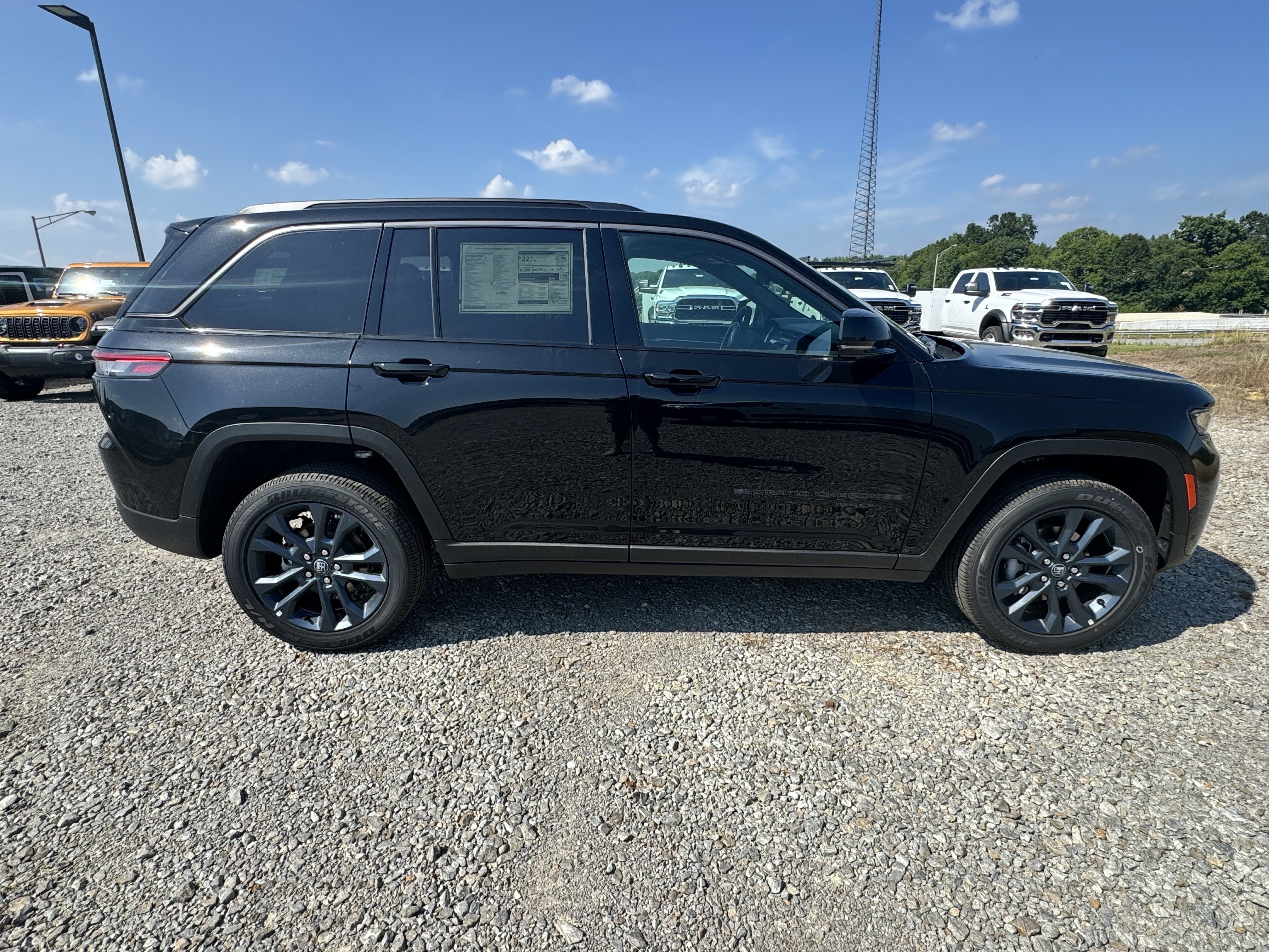 2026 Jeep Grand Cherokee 85th Anniversary Edition