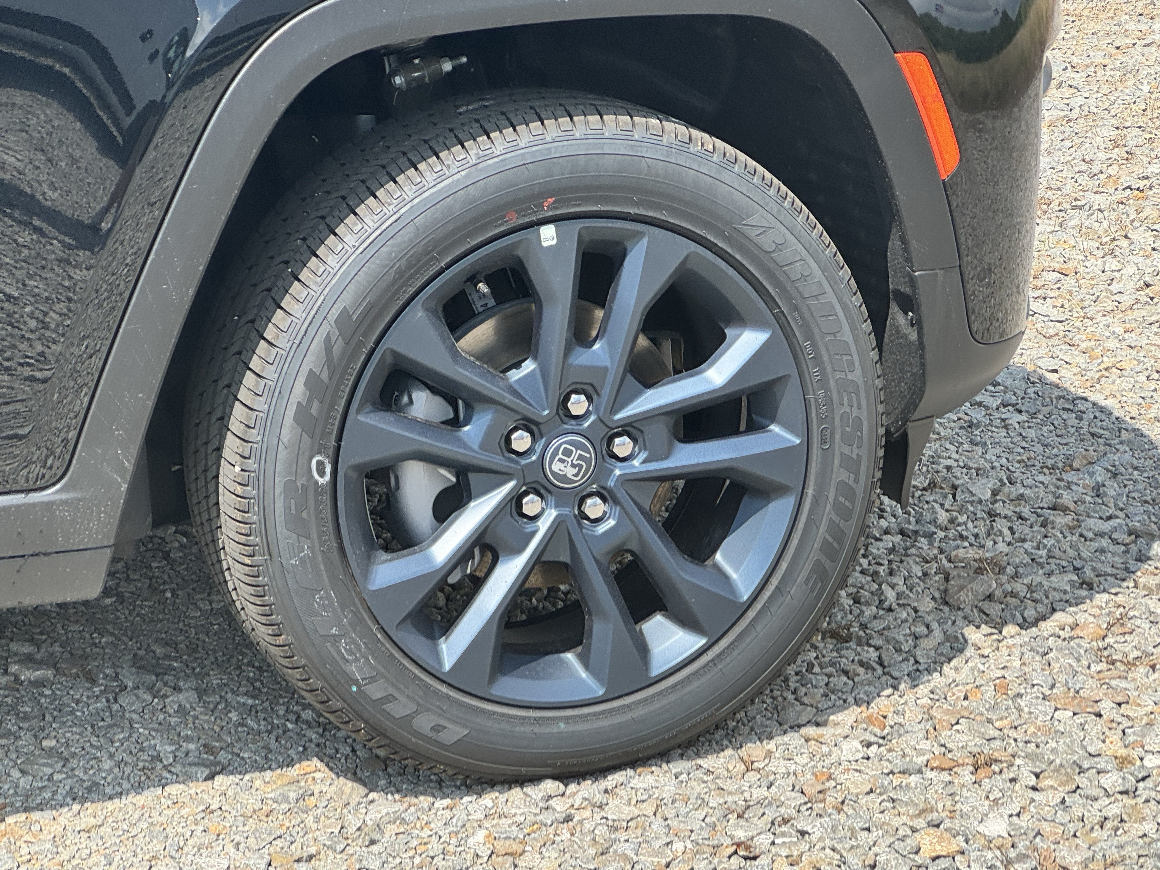 2026 Jeep Grand Cherokee 85th Anniversary Edition