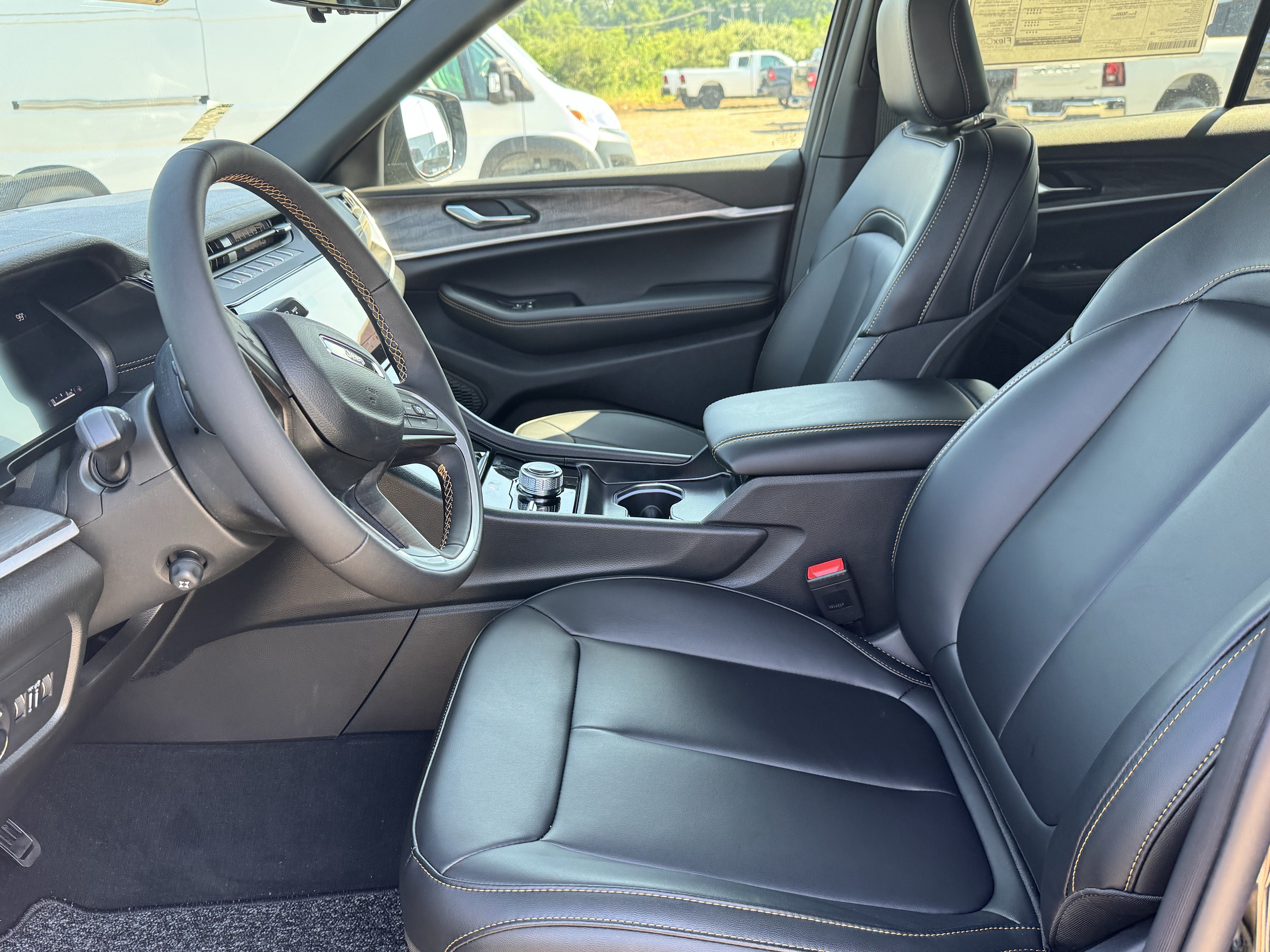 2026 Jeep Grand Cherokee 85th Anniversary Edition