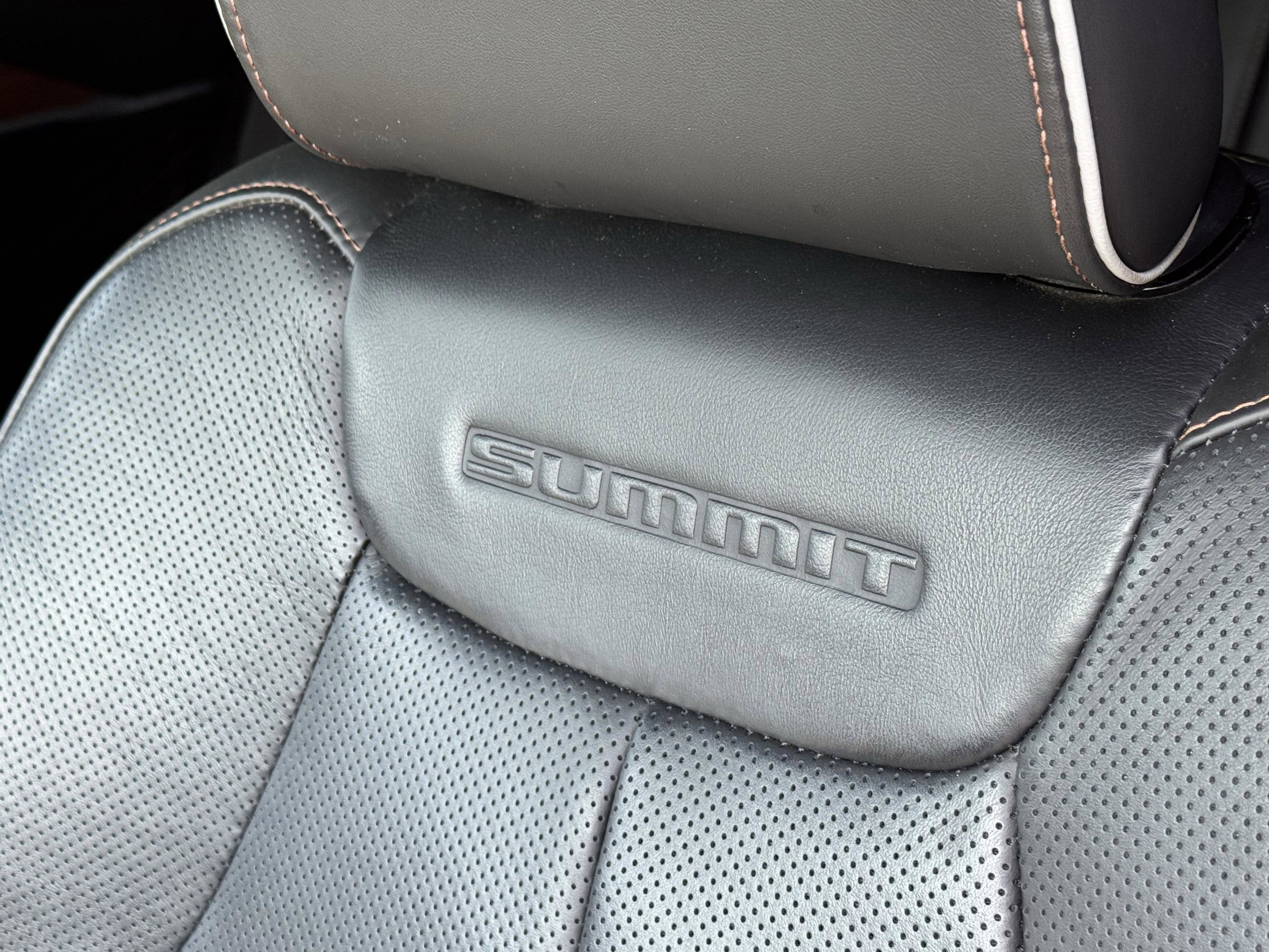 2025 Jeep Grand Cherokee Summit