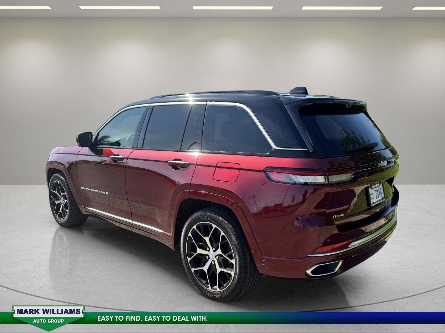 2025 Jeep Grand Cherokee Summit