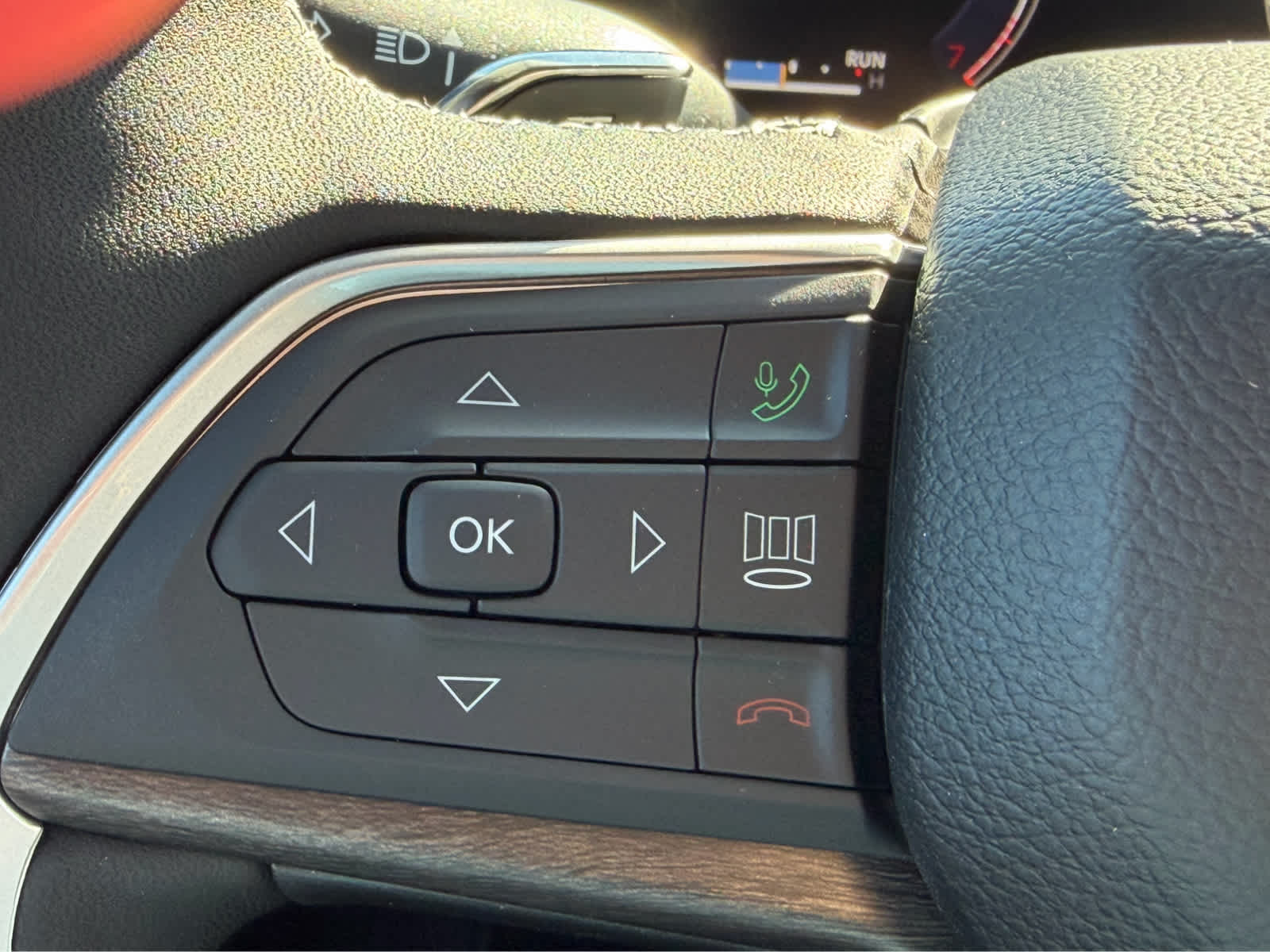 2026 Jeep Grand Cherokee L Laredo Altitude