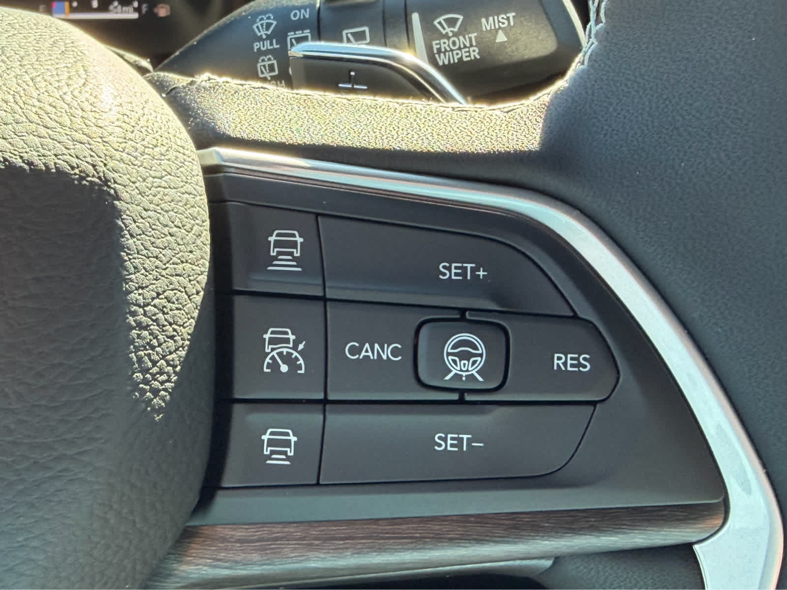 2026 Jeep Grand Cherokee L Laredo Altitude