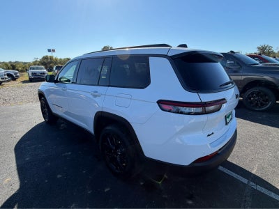 2026 Jeep Grand Cherokee L Laredo Altitude
