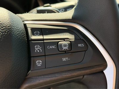 2026 Jeep Grand Cherokee L Laredo Altitude