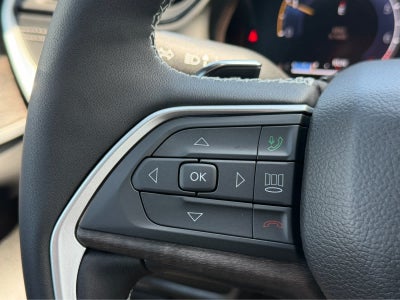 2026 Jeep Grand Cherokee L Laredo Altitude