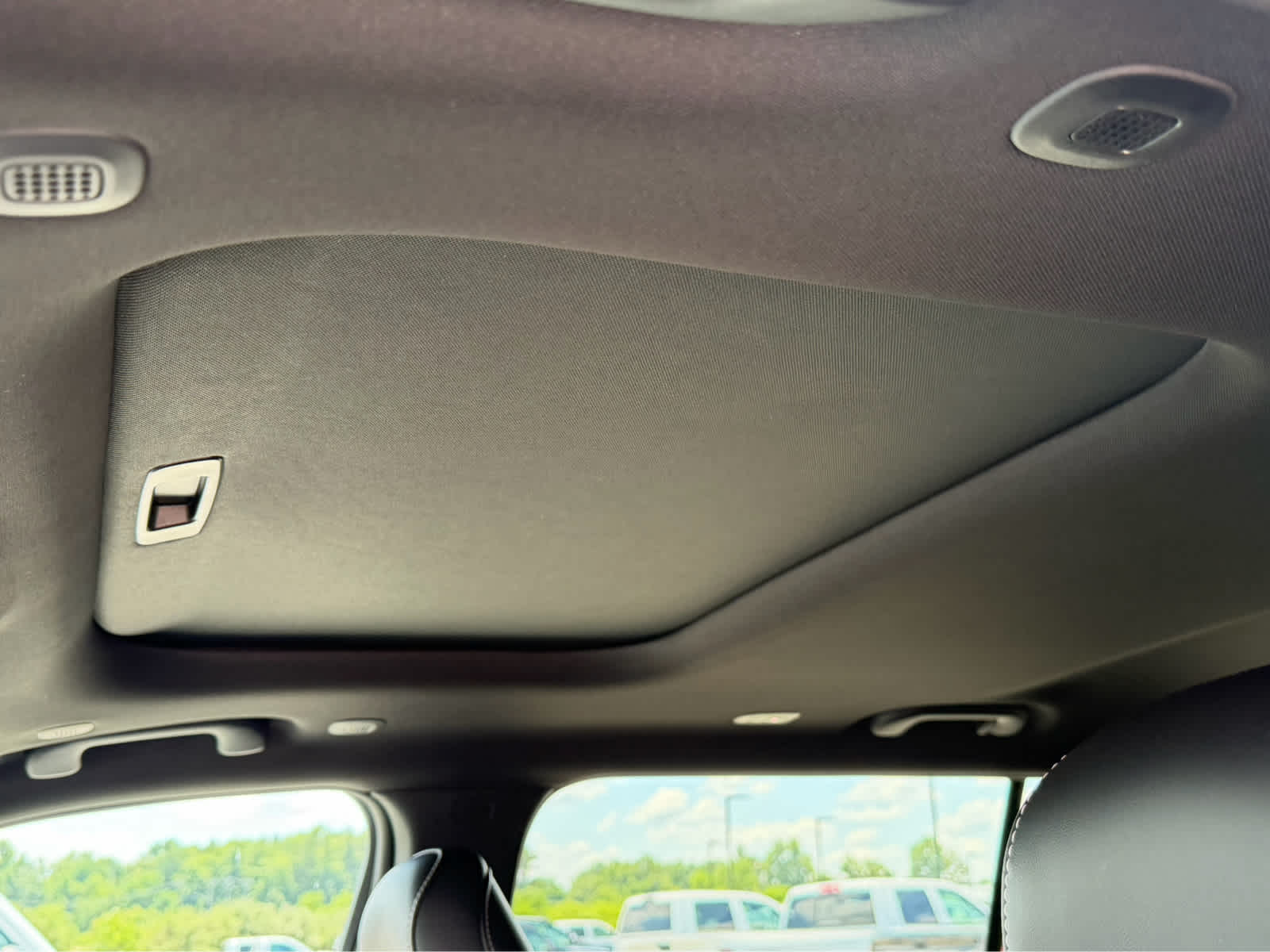 2026 Jeep Grand Cherokee L Laredo Altitude