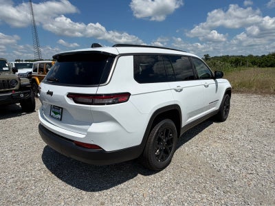 2026 Jeep Grand Cherokee L Laredo Altitude