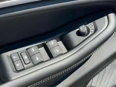 2026 Jeep Grand Cherokee L Laredo Altitude