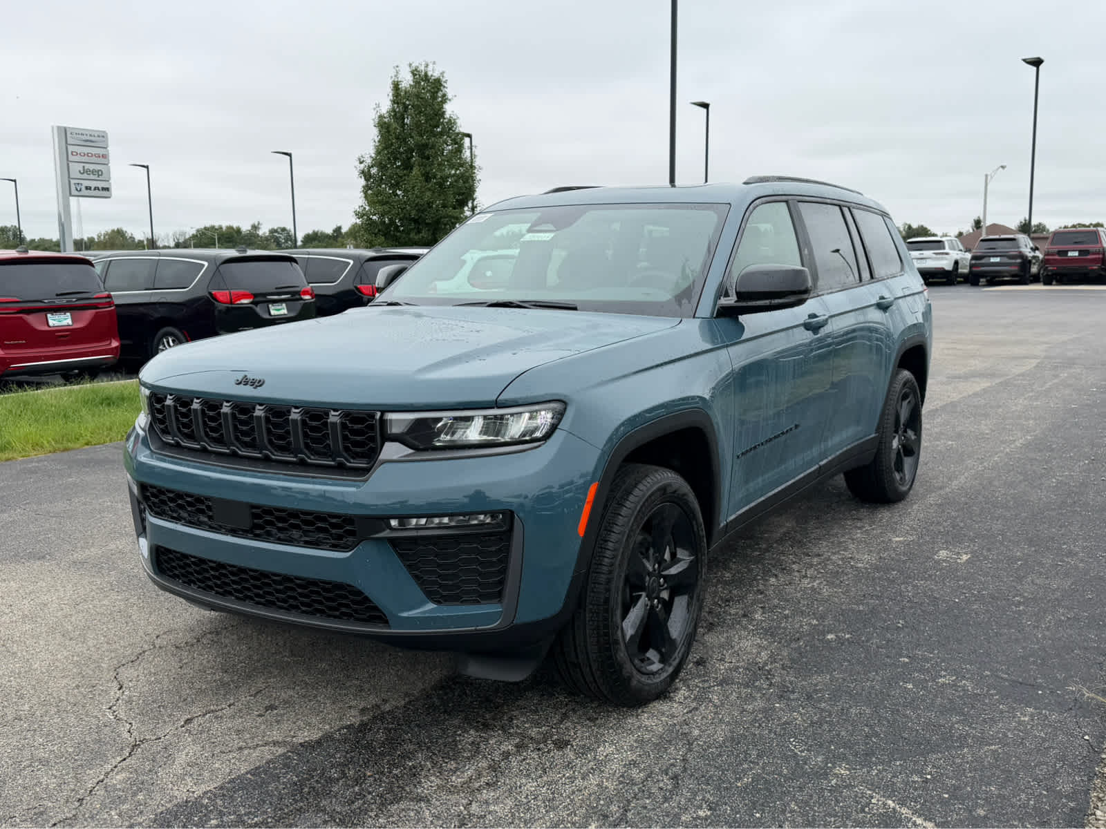 2027 Jeep Grand Cherokee L Limited