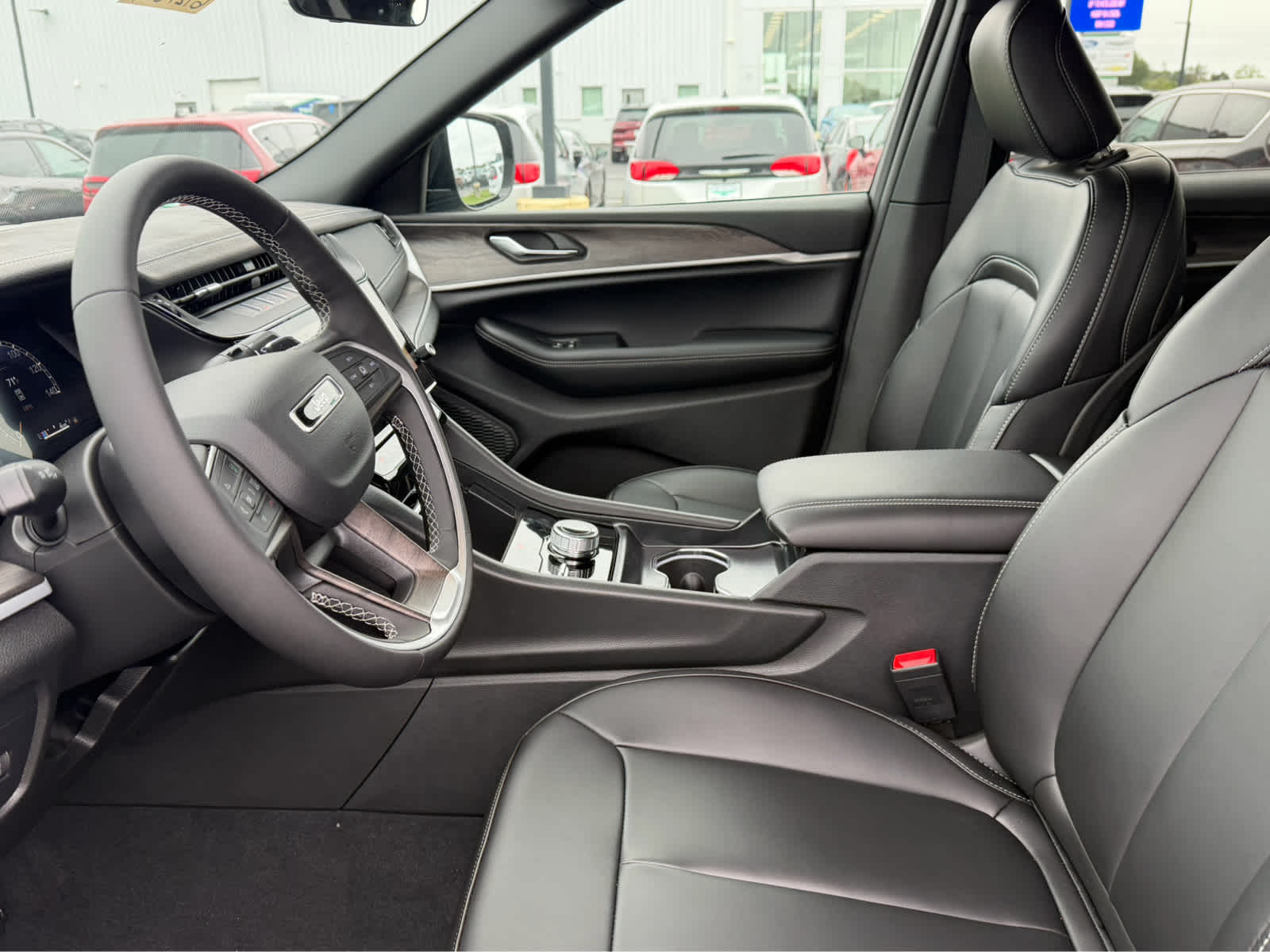 2027 Jeep Grand Cherokee L Limited