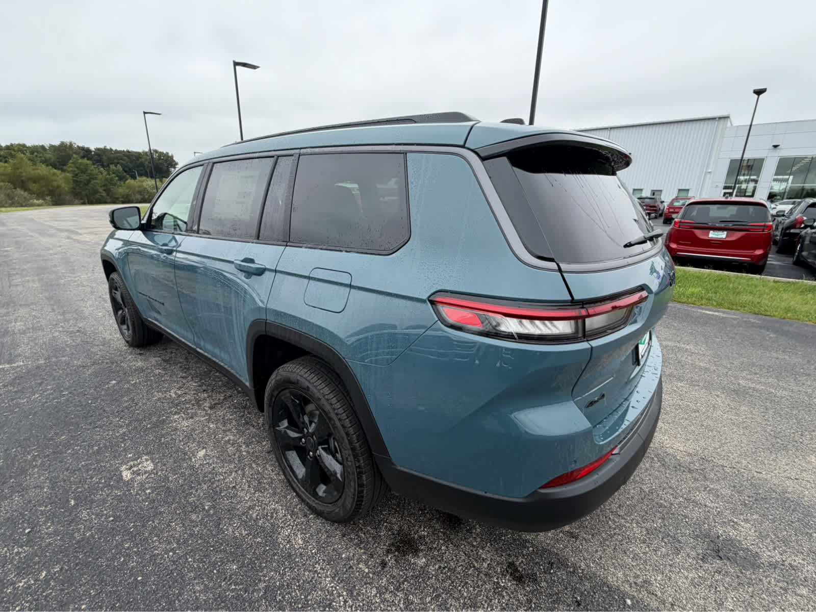 2027 Jeep Grand Cherokee L Limited