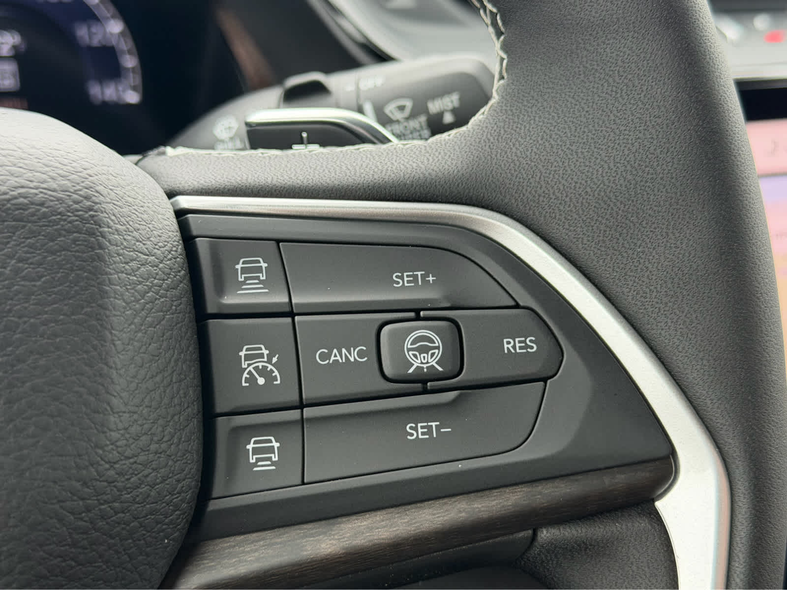 2027 Jeep Grand Cherokee L Limited Reserve