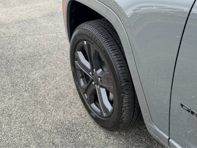 2027 Jeep Grand Cherokee L Limited Reserve