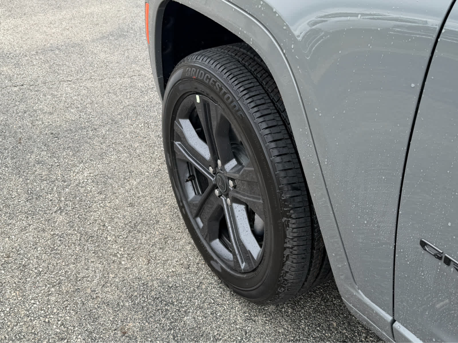 2027 Jeep Grand Cherokee L Limited Reserve