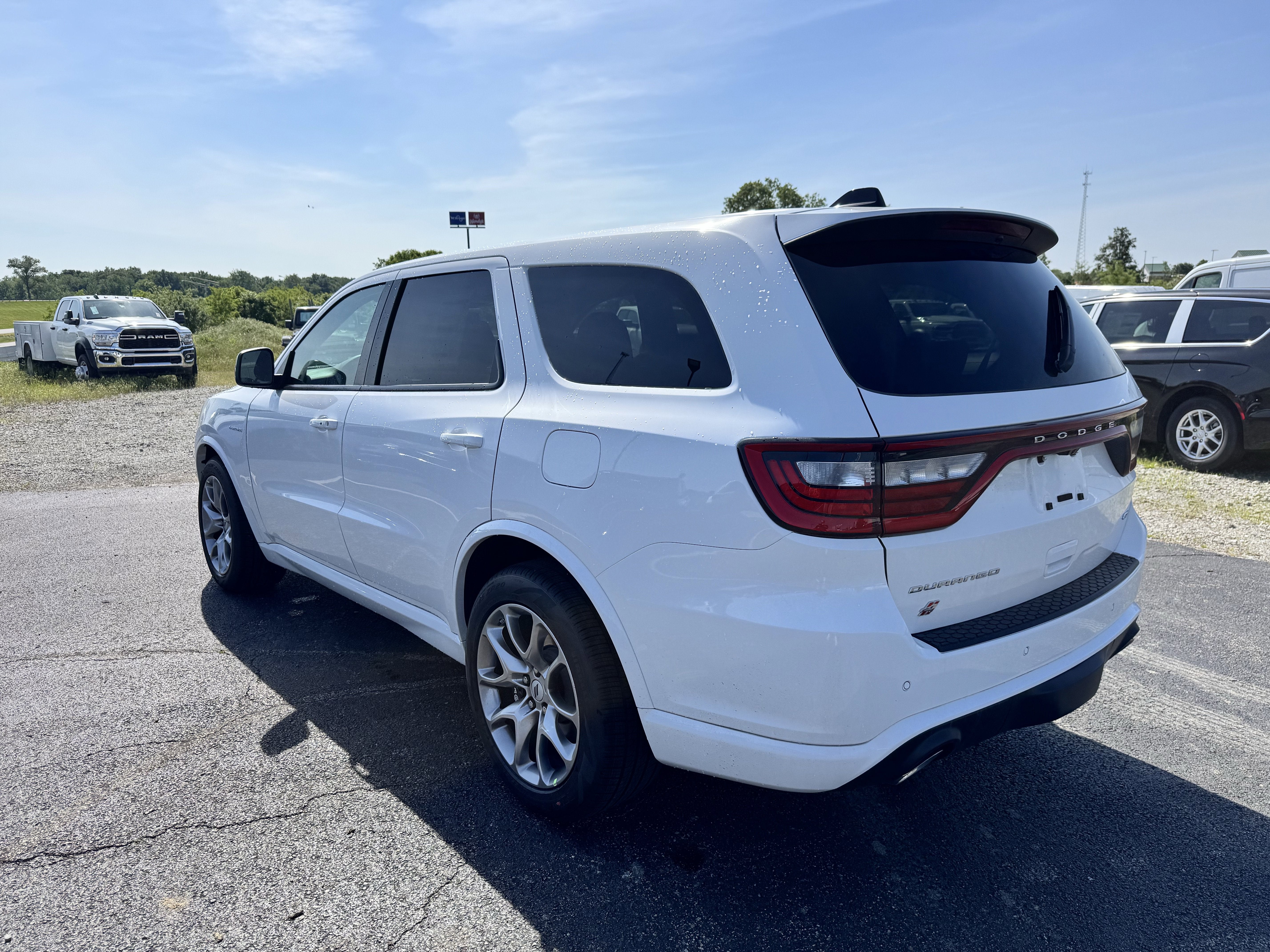 2026 Dodge Durango GT HEMI V8