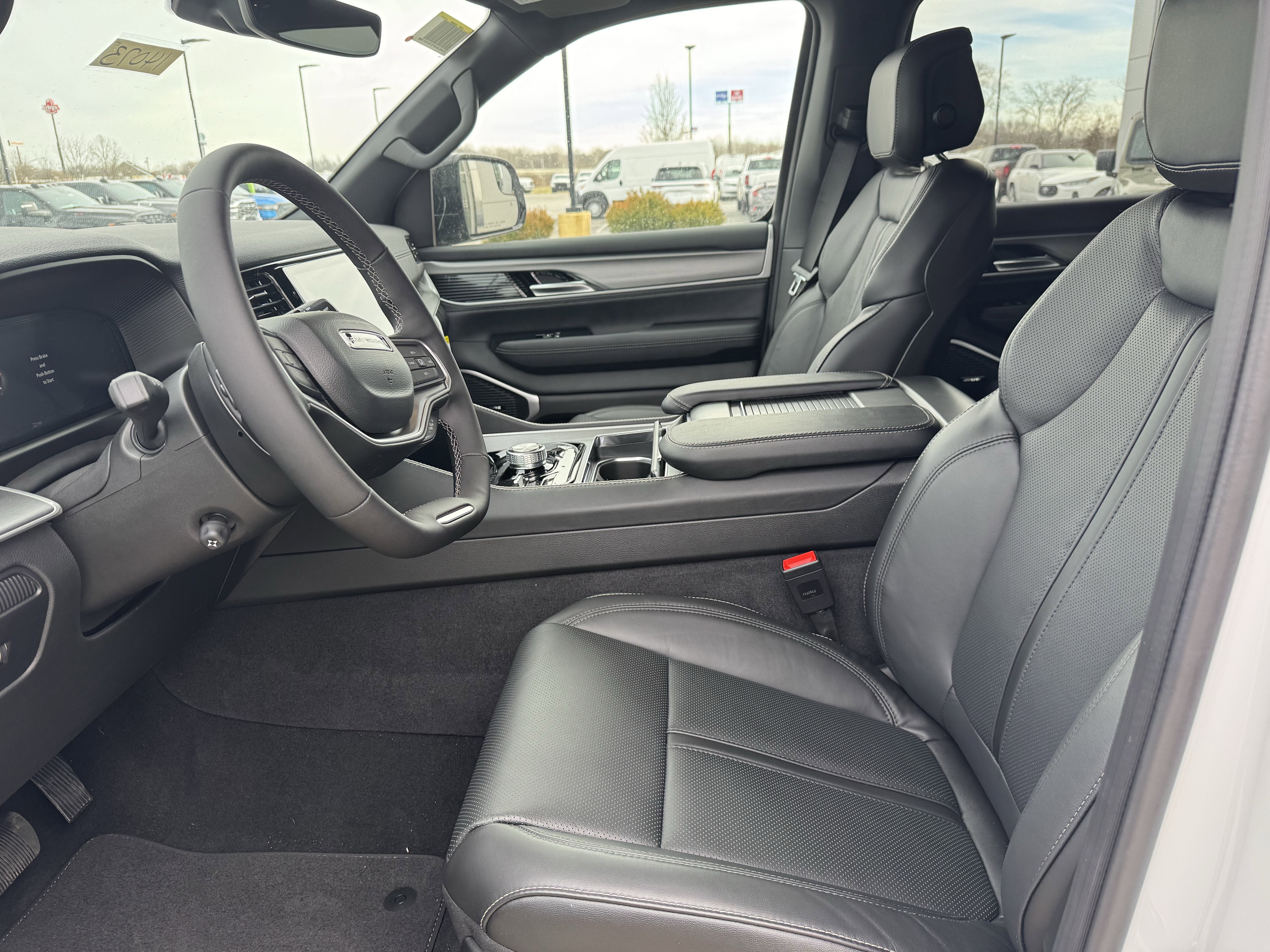 2026 Jeep Grand Wagoneer Base