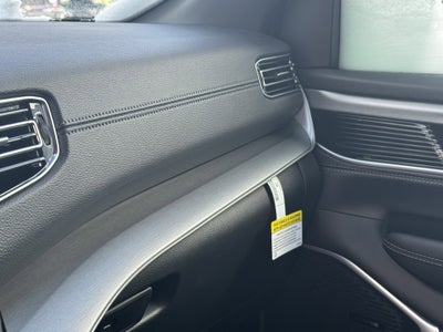 2026 Jeep Grand Wagoneer Base