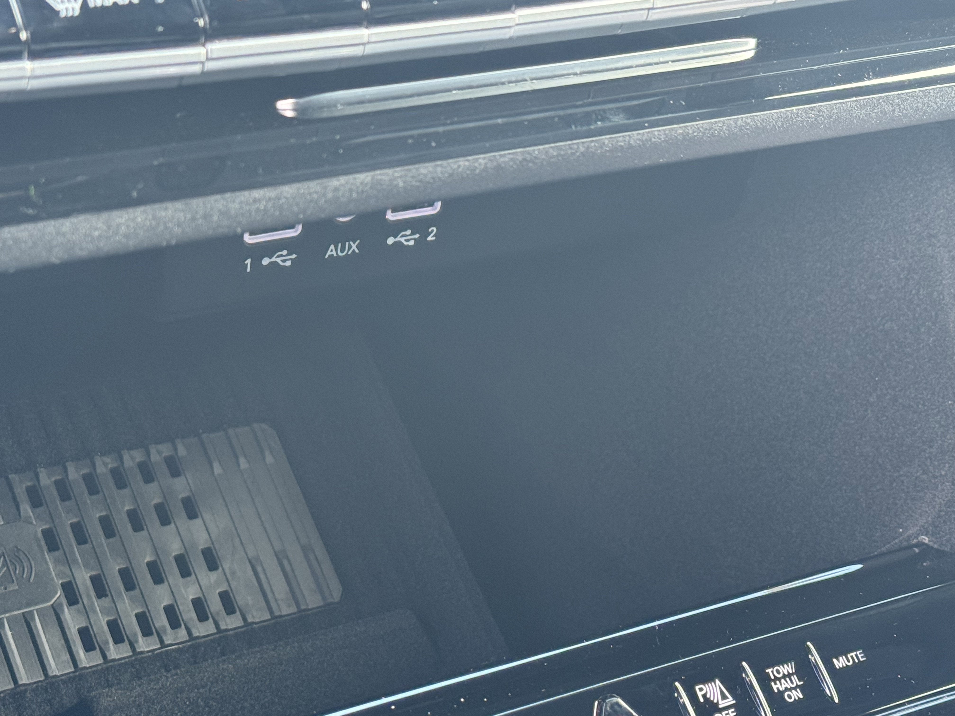 2026 Jeep Grand Wagoneer Base