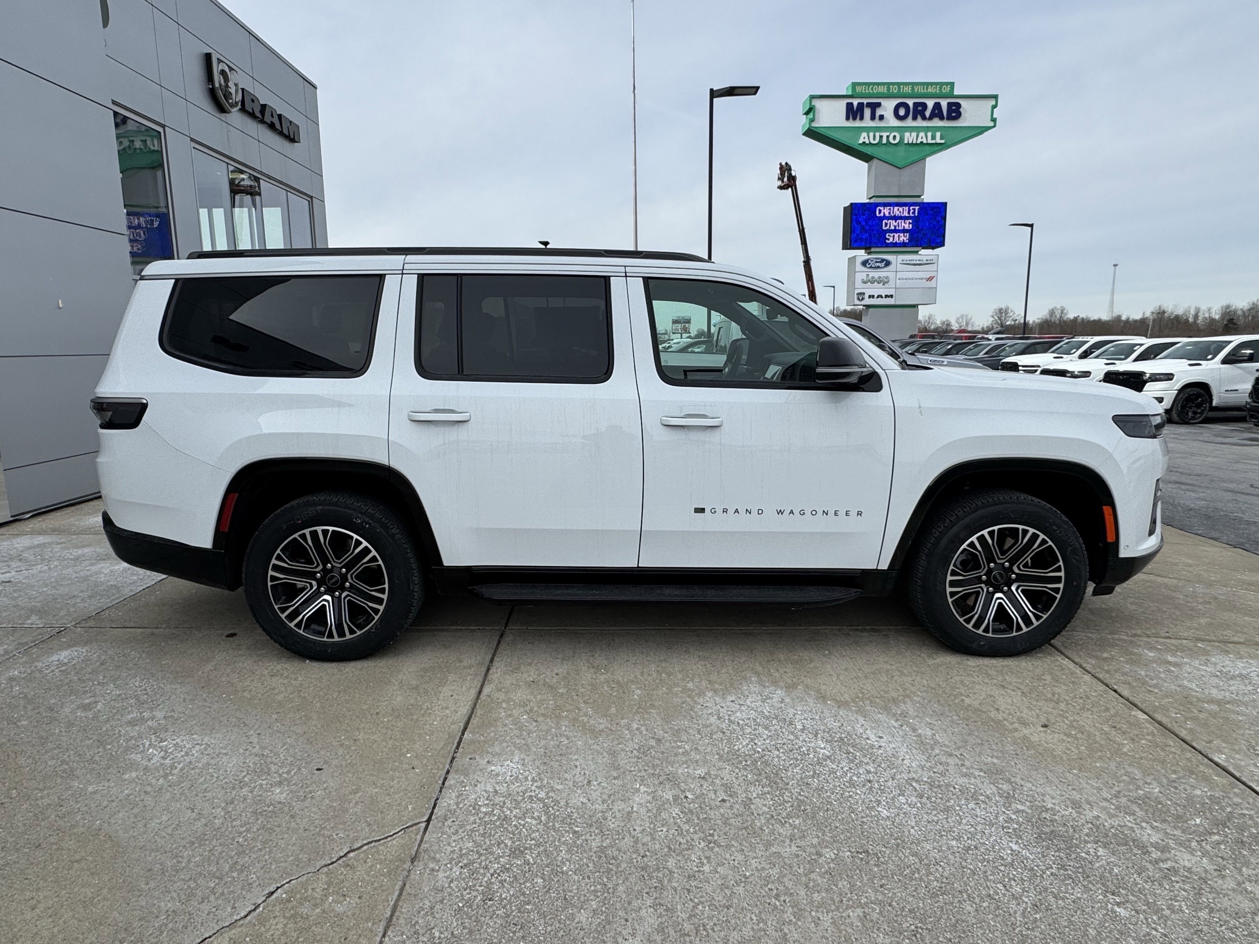 2026 Jeep Grand Wagoneer Base