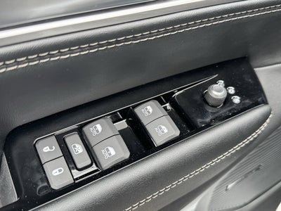 2026 Jeep Grand Wagoneer Base