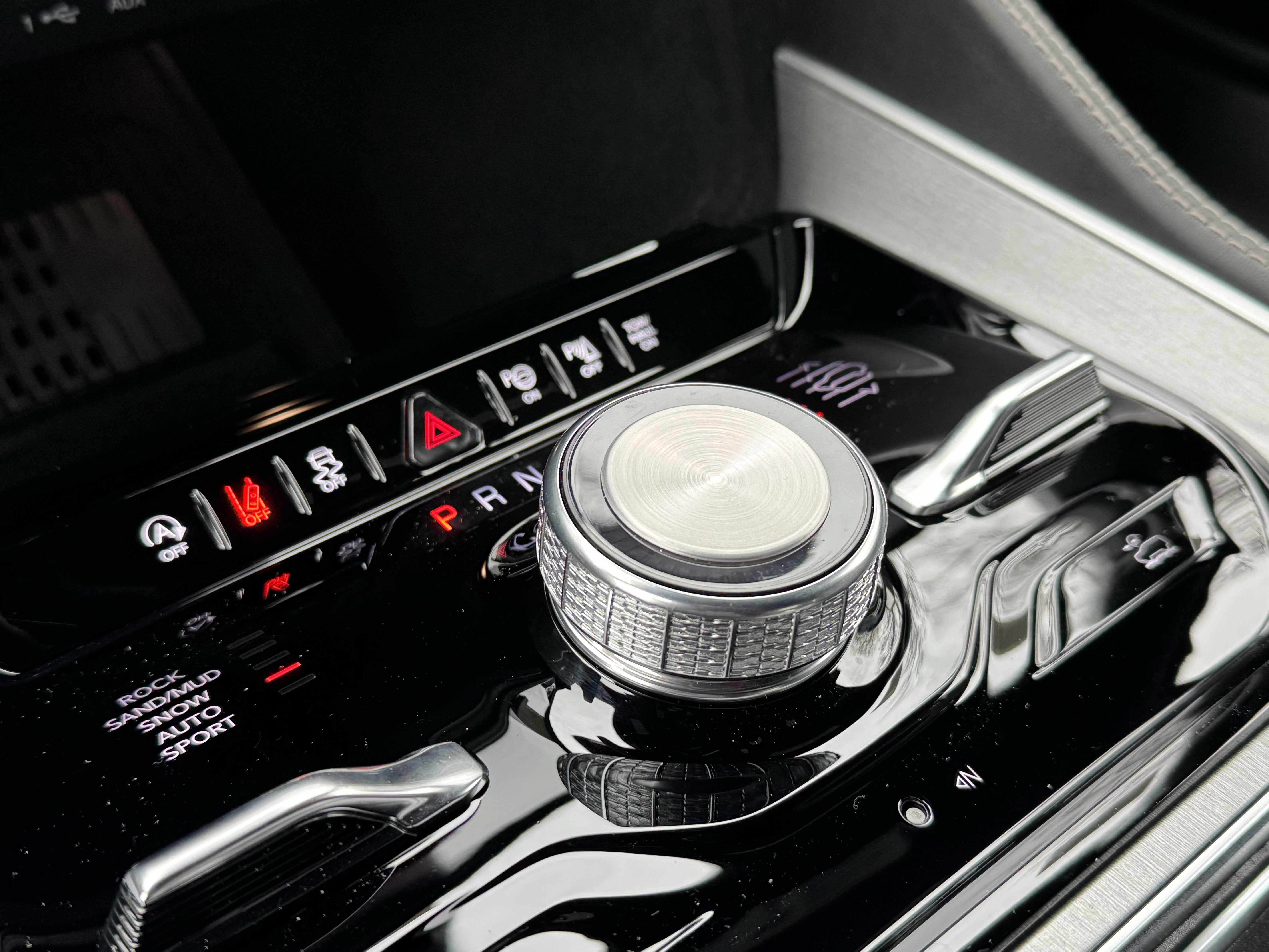 2026 Jeep Grand Wagoneer Base