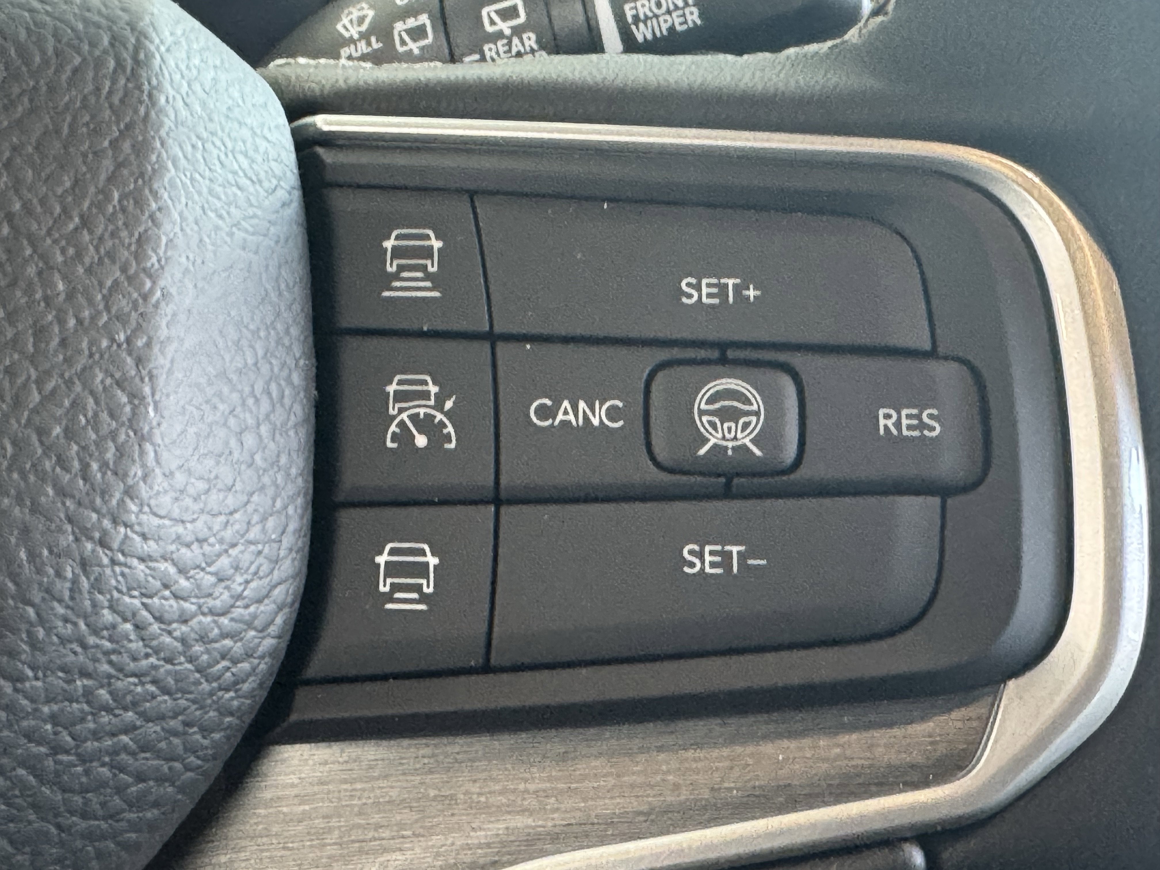 2026 Jeep Grand Wagoneer Base