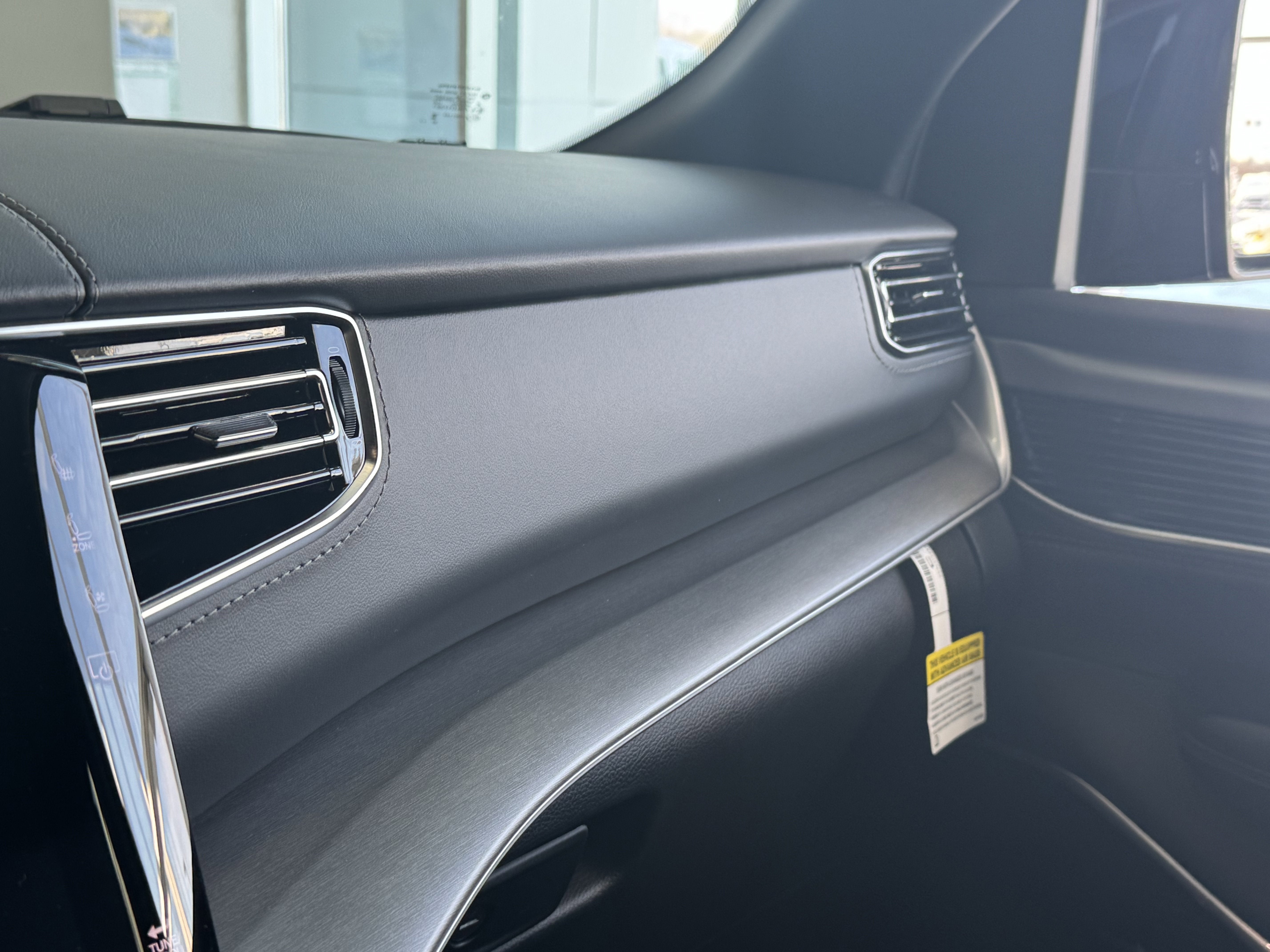 2026 Jeep Grand Wagoneer Base