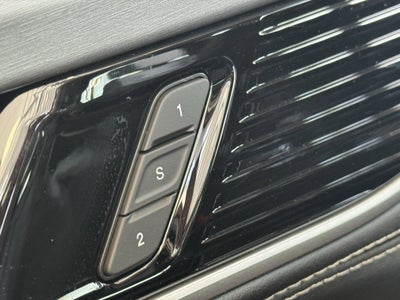 2026 Jeep Grand Wagoneer Base