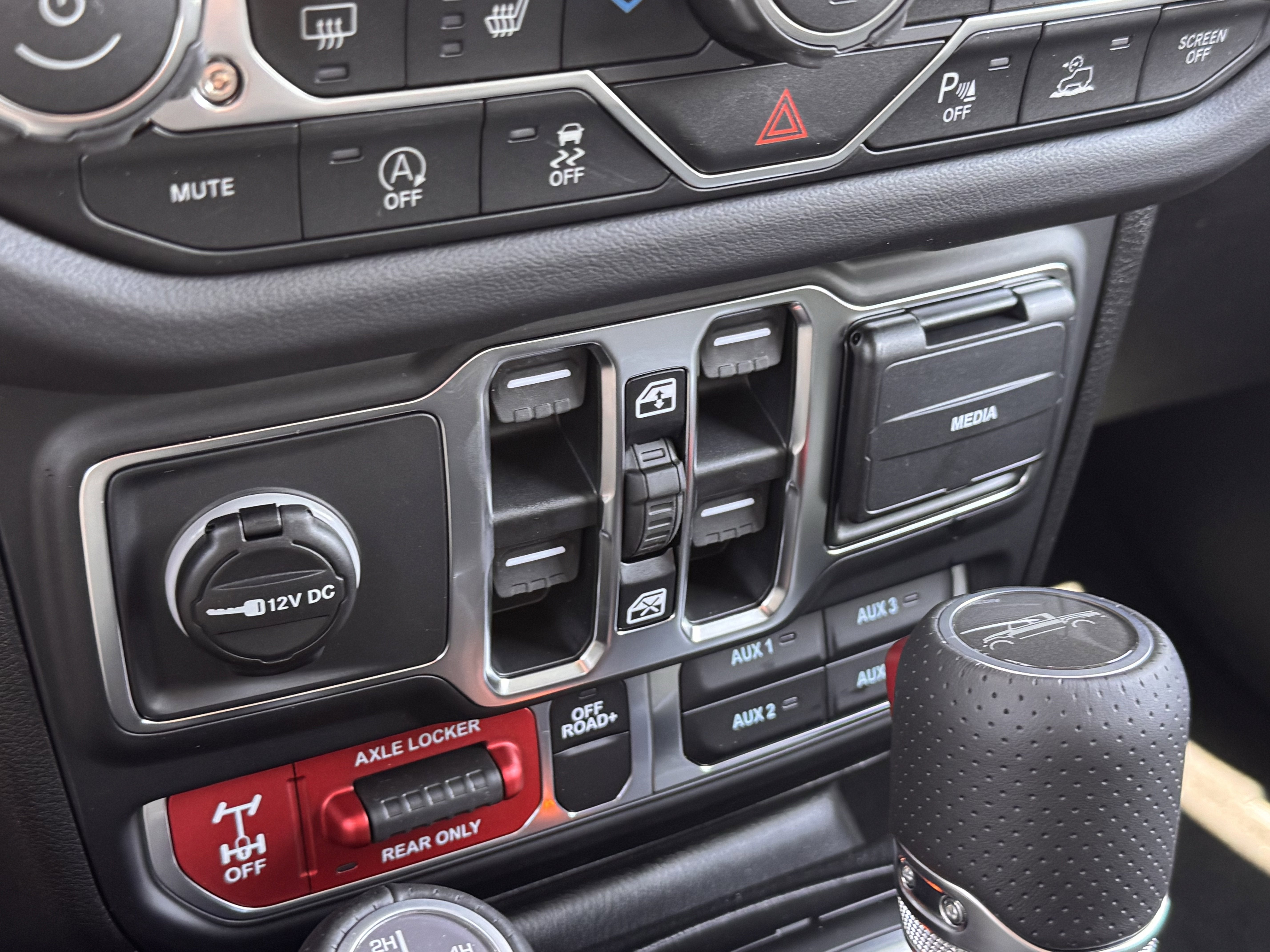 2026 Jeep Gladiator Mojave X