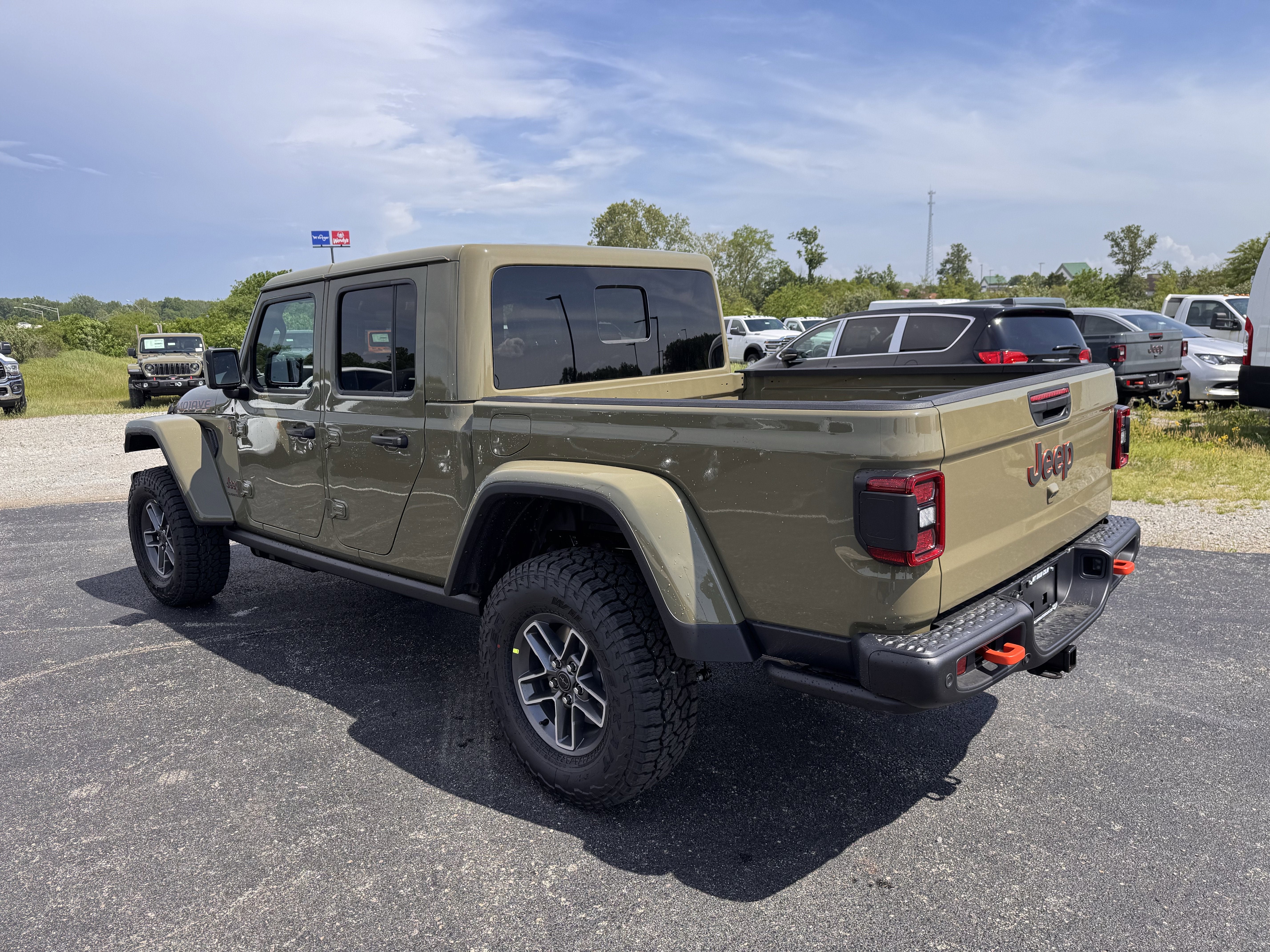 2026 Jeep Gladiator Mojave X