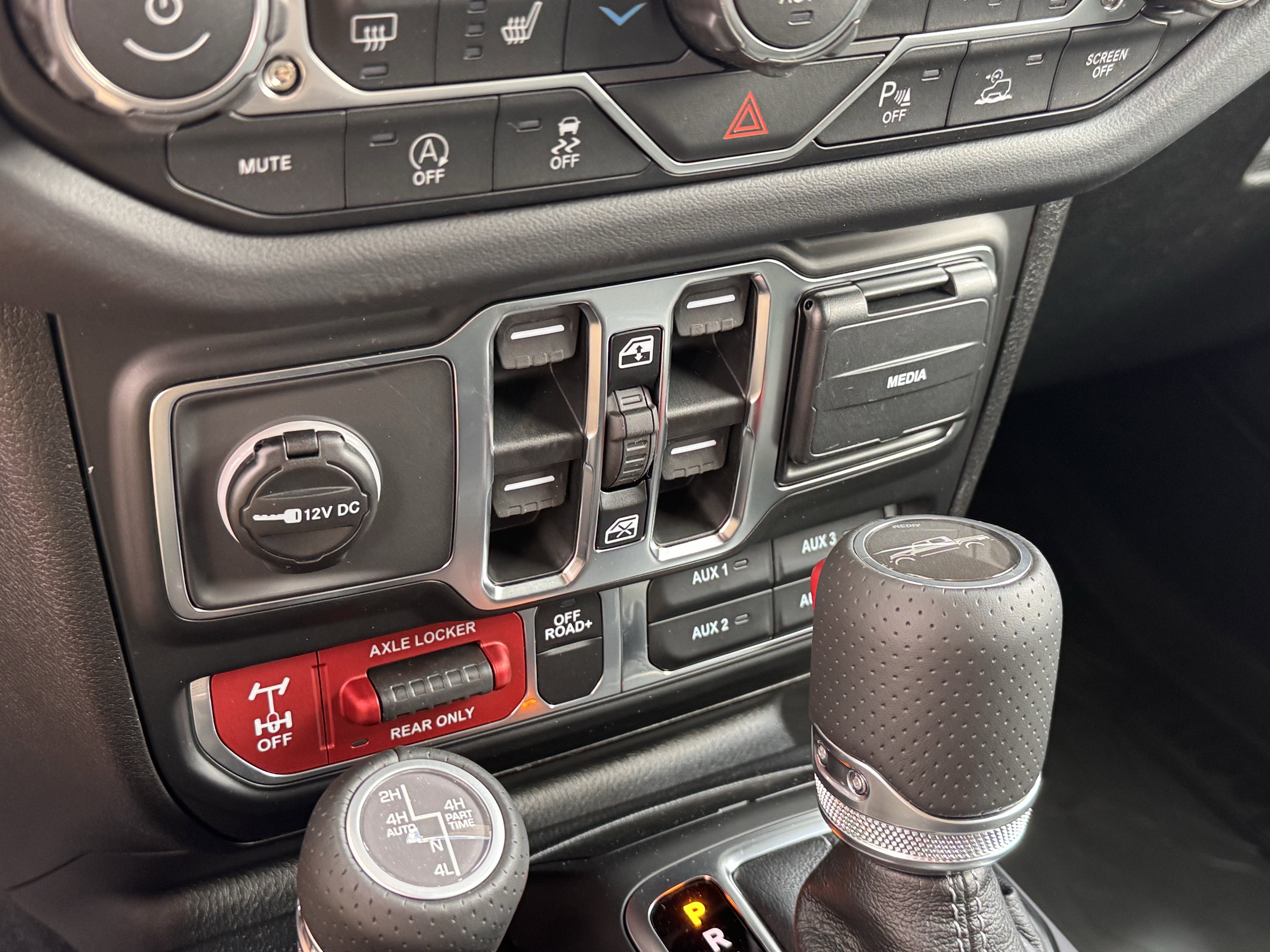 2026 Jeep Gladiator Mojave X