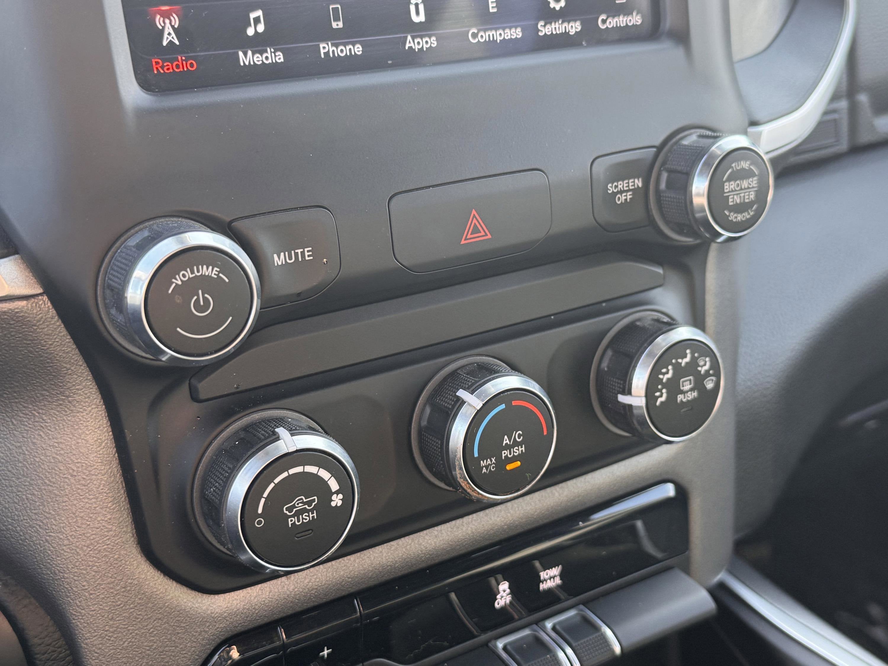 2021 RAM 1500 Big Horn/Lone Star