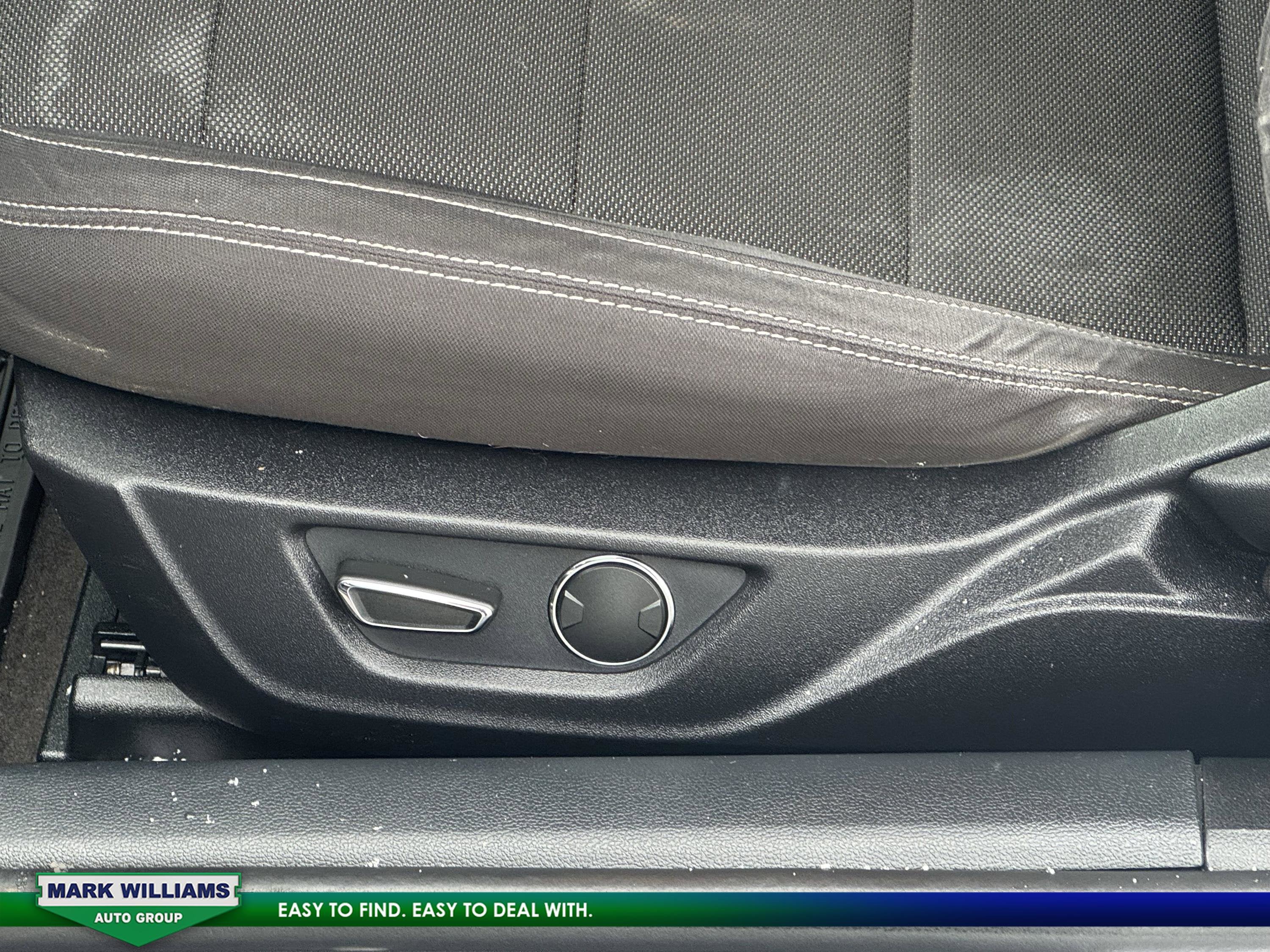 2015 Ford Mustang V6