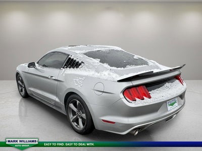 2015 Ford Mustang V6