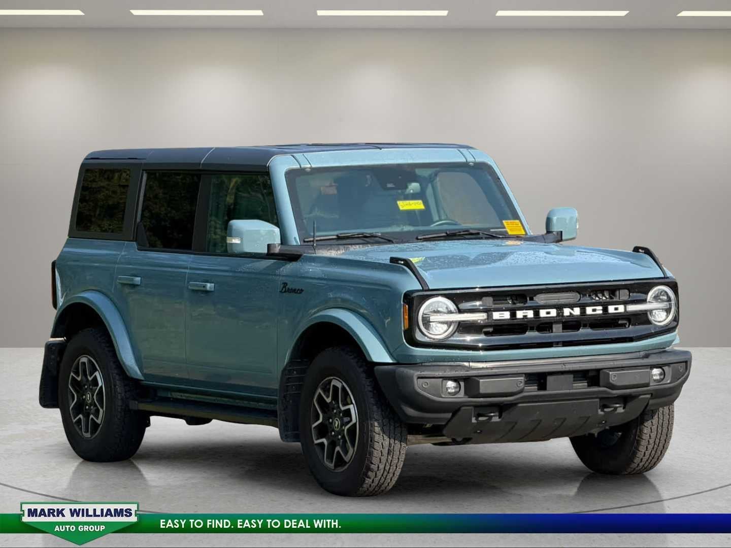 2022 Ford Bronco Outer Banks