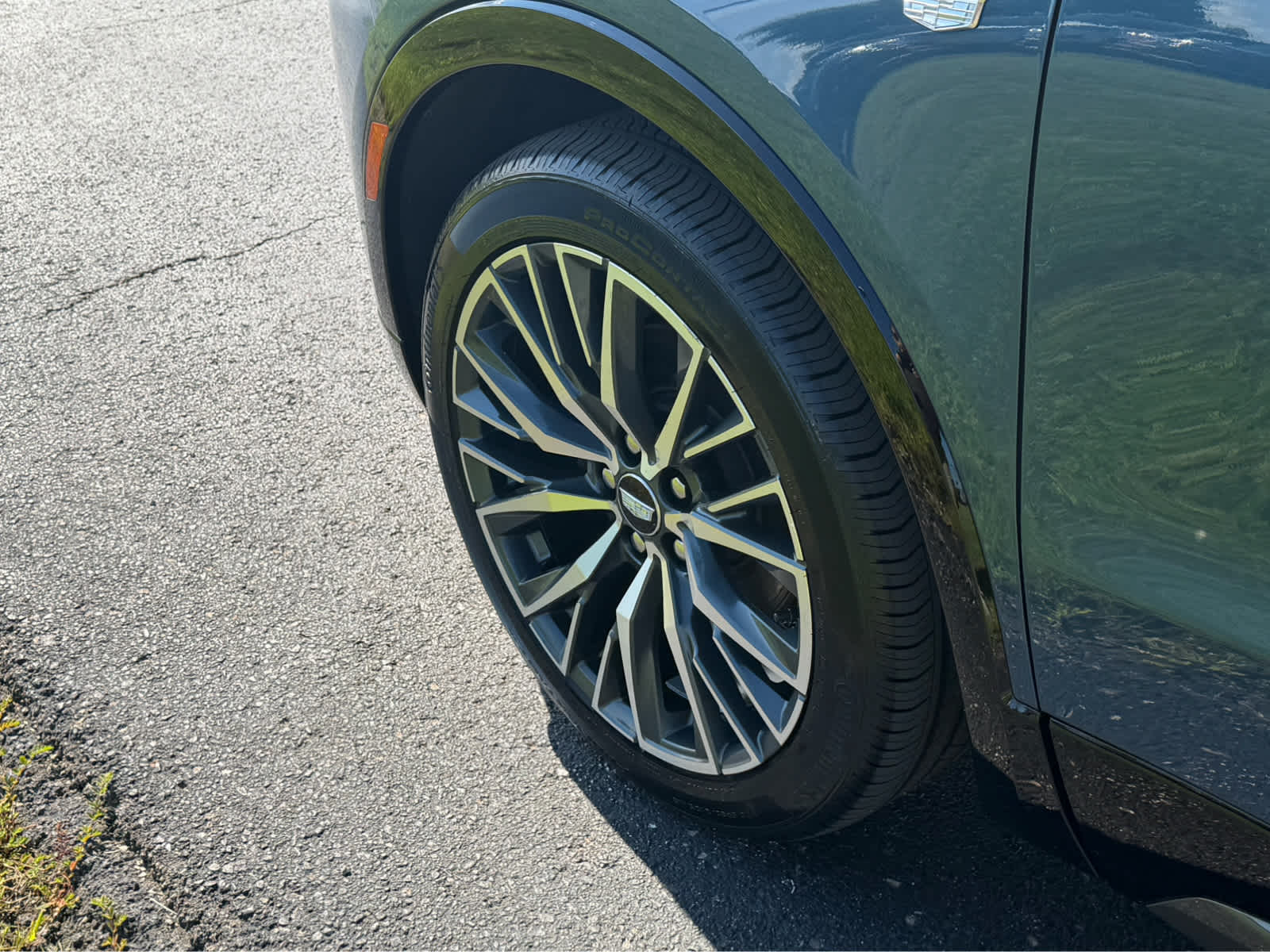 2024 Cadillac XT4 AWD Sport