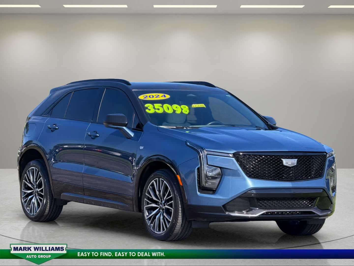 2024 Cadillac XT4 AWD Sport