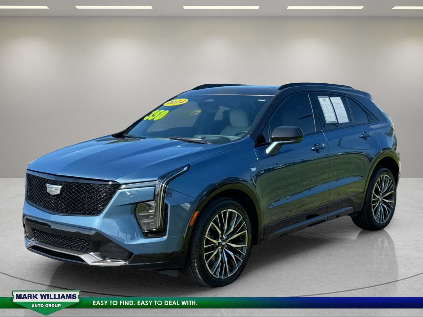 2024 Cadillac XT4 AWD Sport
