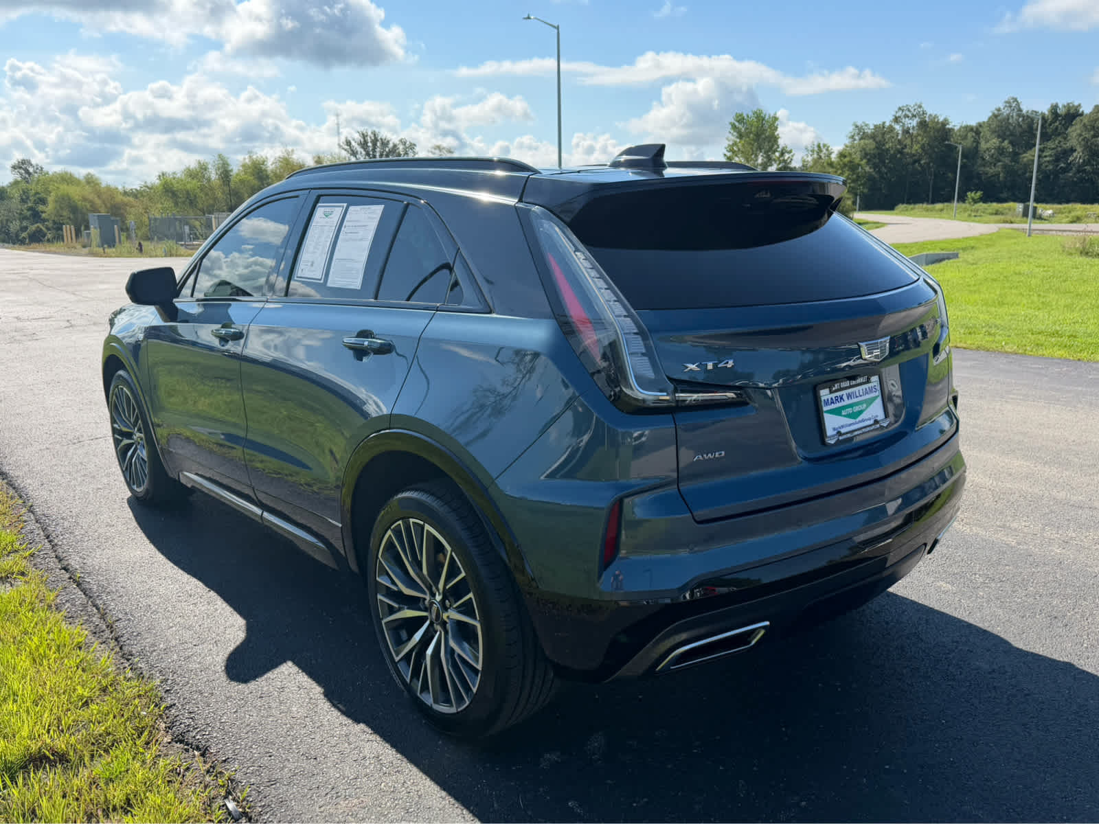 2024 Cadillac XT4 AWD Sport