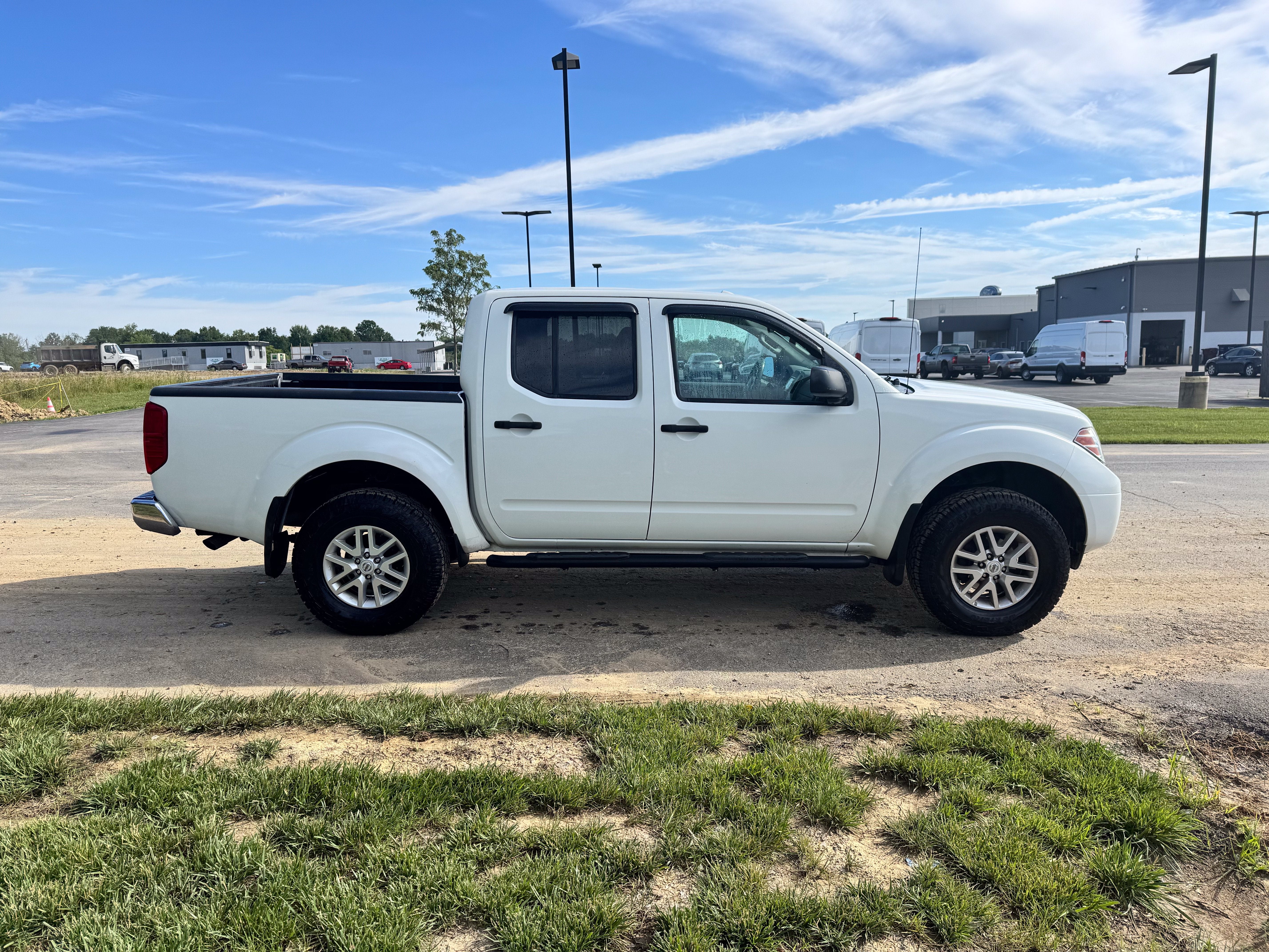 2016 Nissan Frontier SV